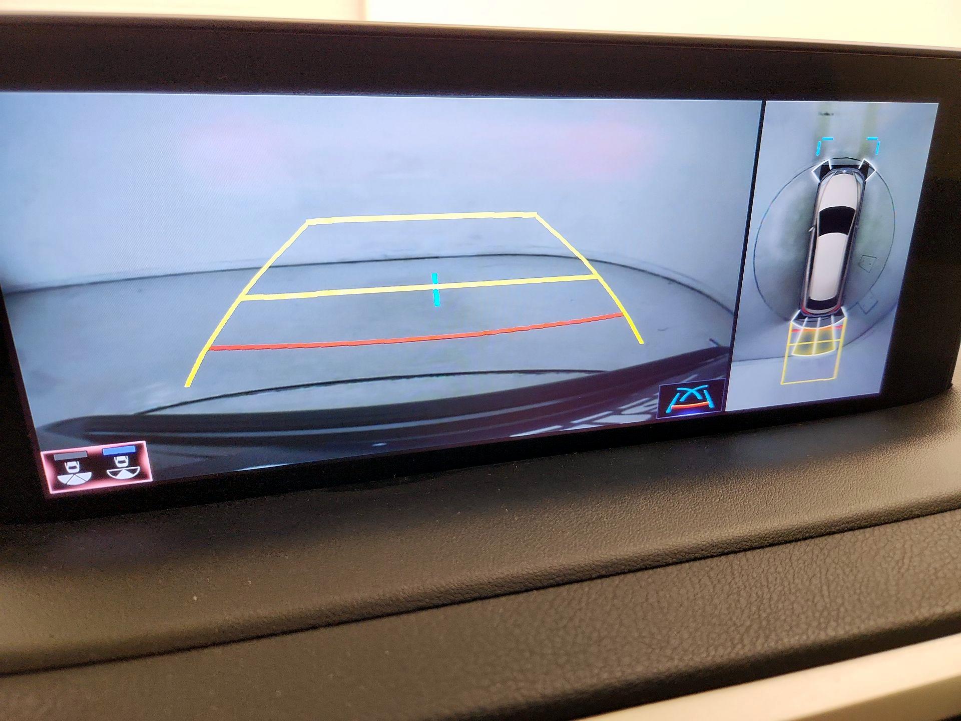 Thumbnail: 2021 Lexus RX - 15