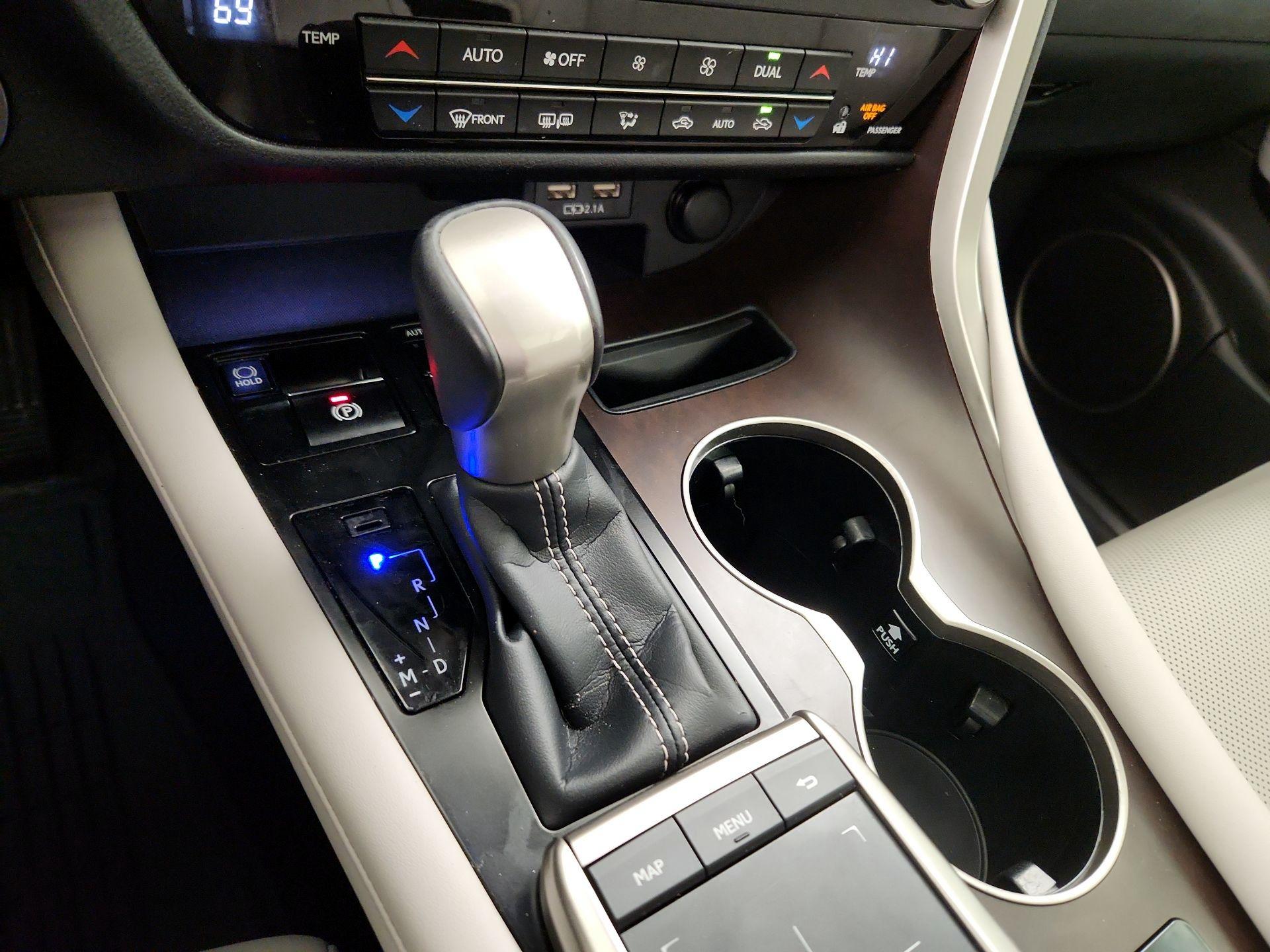 Thumbnail: 2021 Lexus RX - 18