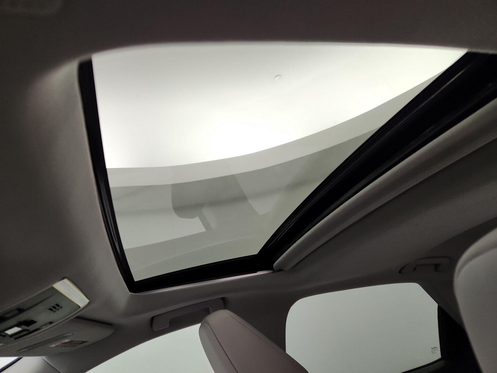 Thumbnail: 2021 Lexus RX - 20