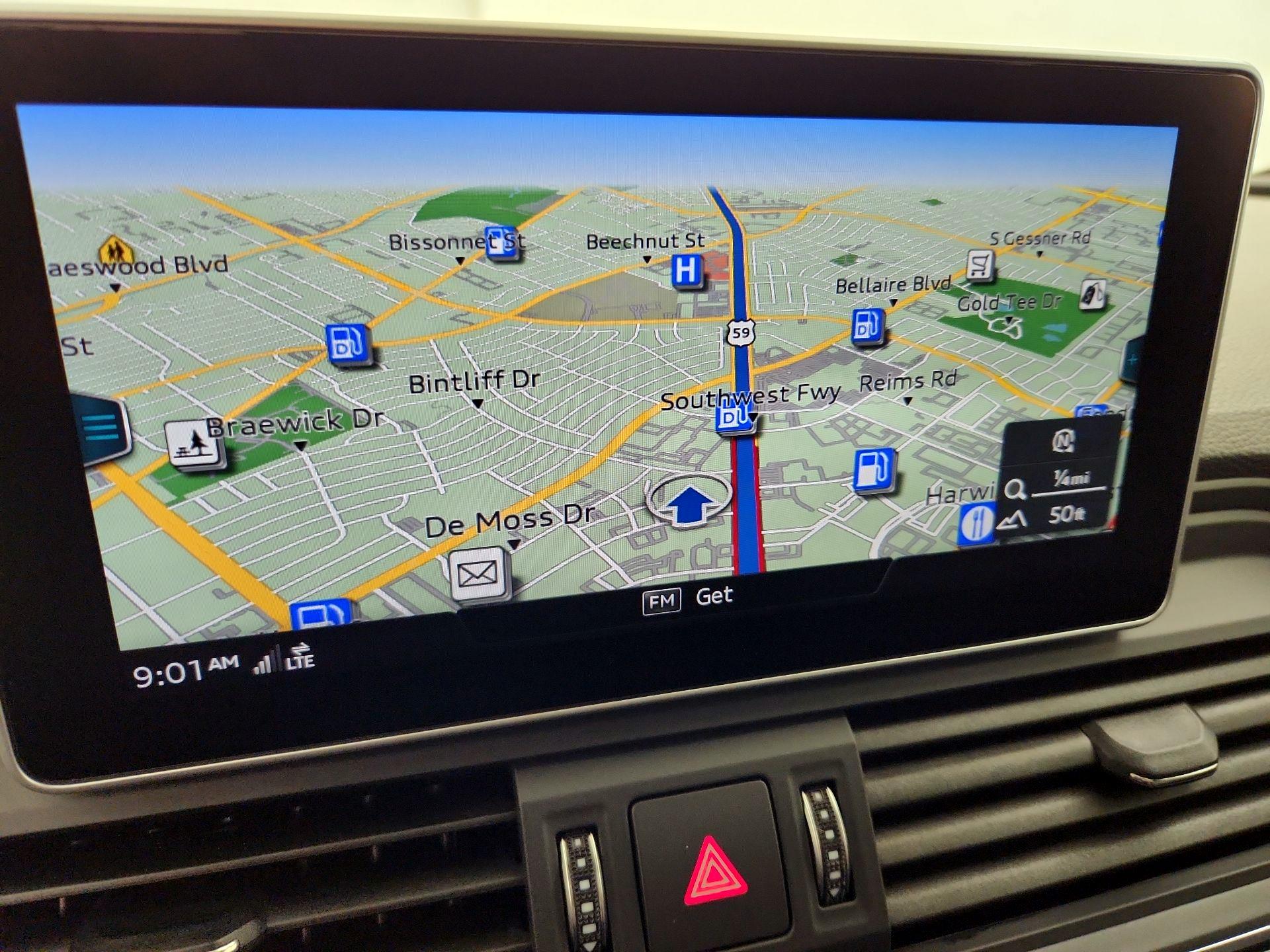 Thumbnail: 2019 Audi SQ5 - 14