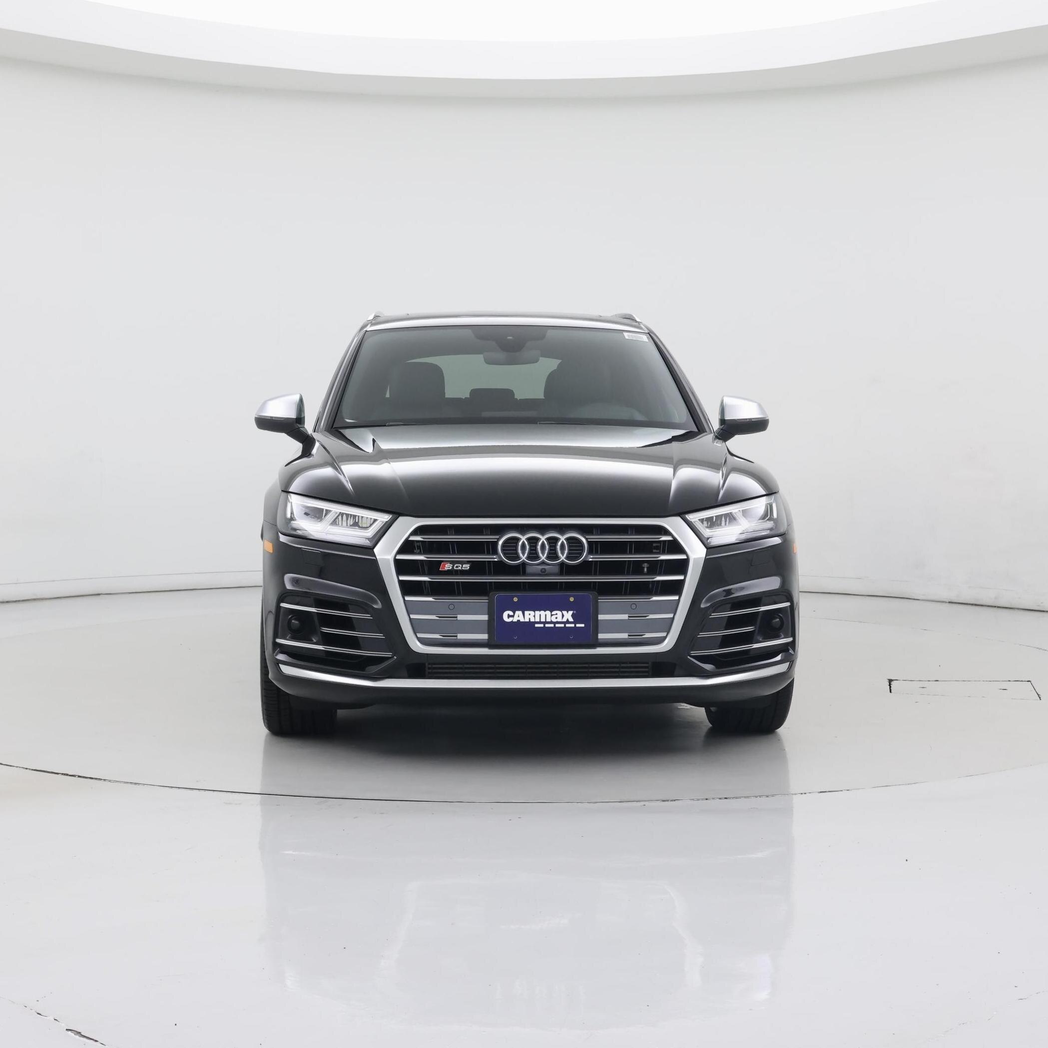 Thumbnail: 2019 Audi SQ5 - 5
