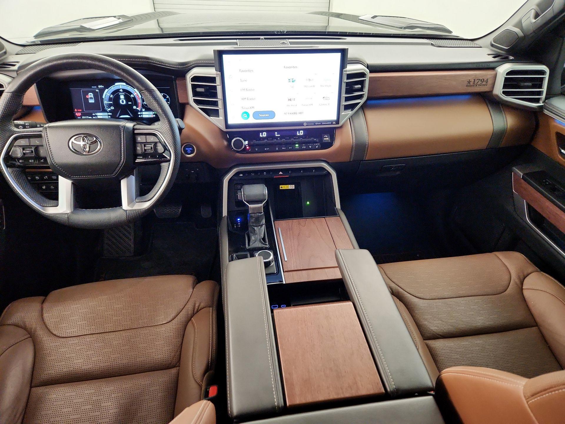 Thumbnail: 2023 Toyota Tundra - 9