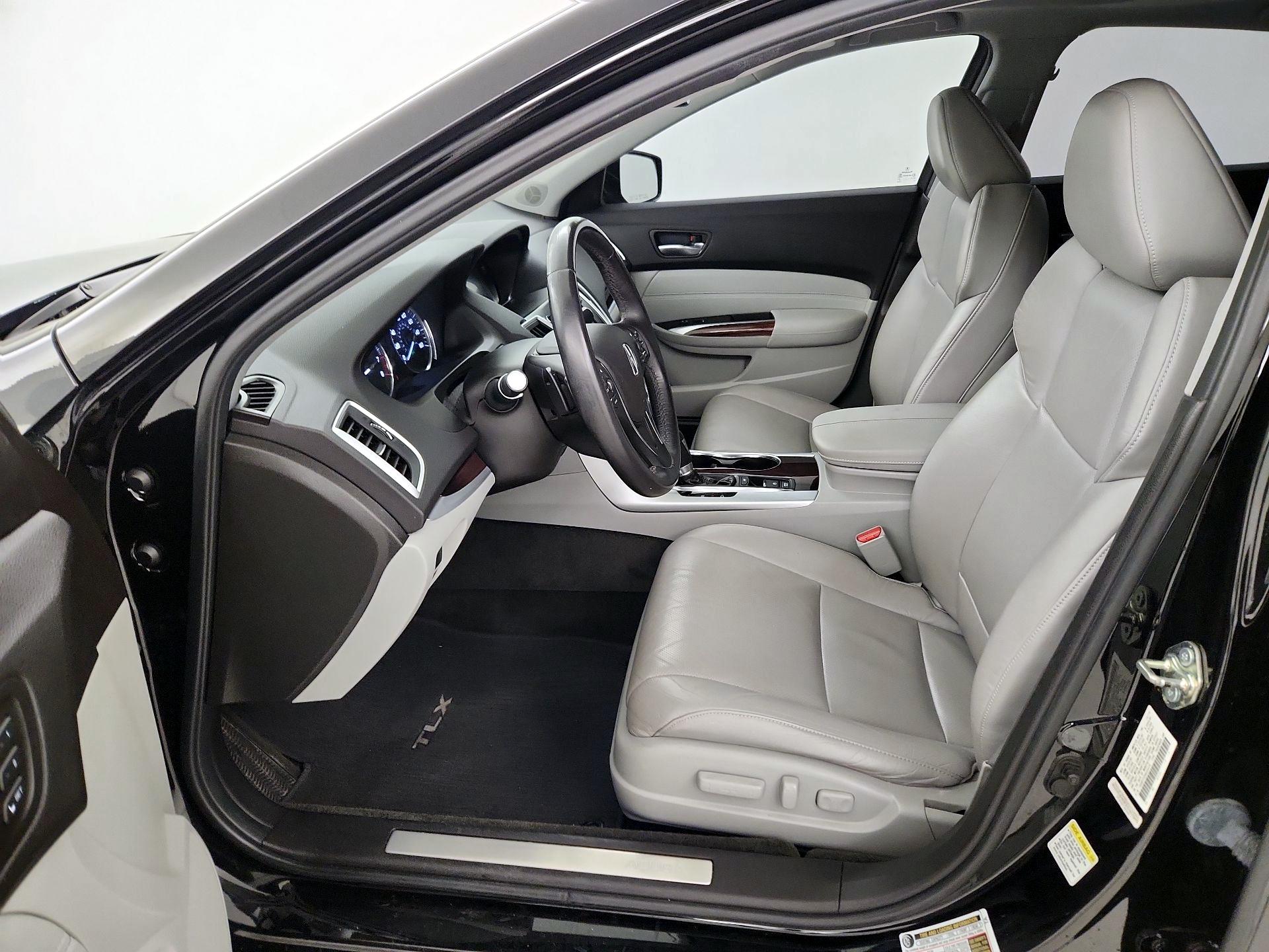 Thumbnail: 2017 Acura TLX - 11