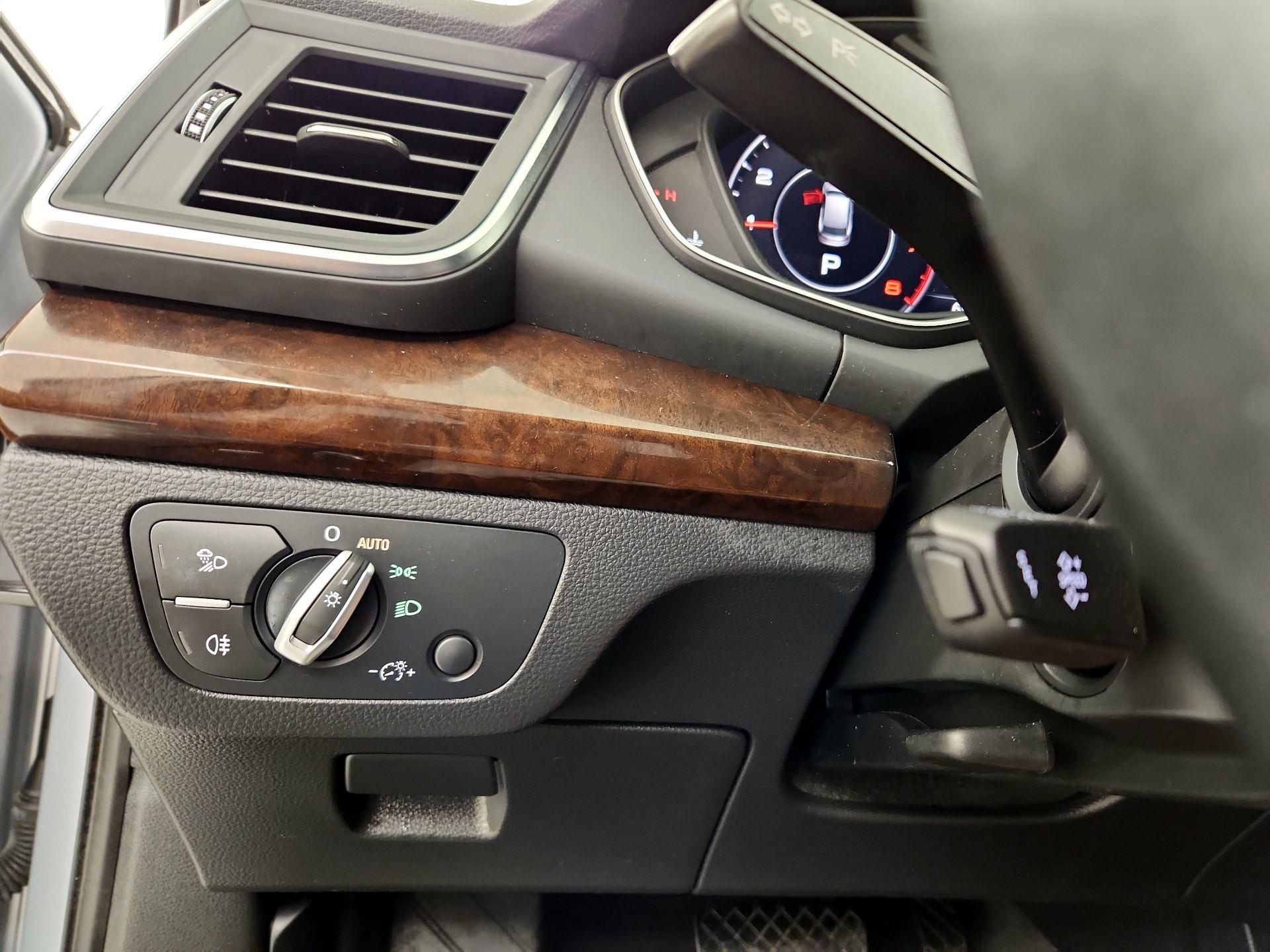 Thumbnail: 2018 Audi Q5 - 13