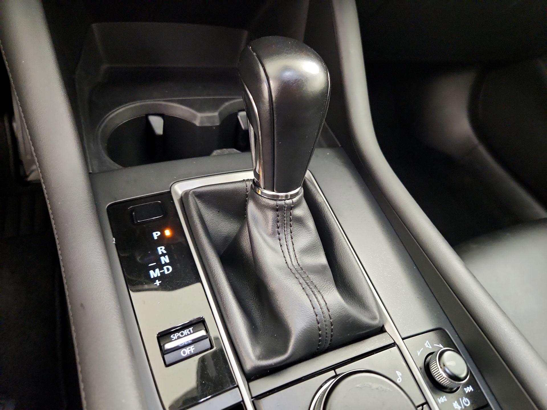 Thumbnail: 2021 Mazda Mazda3 - 18