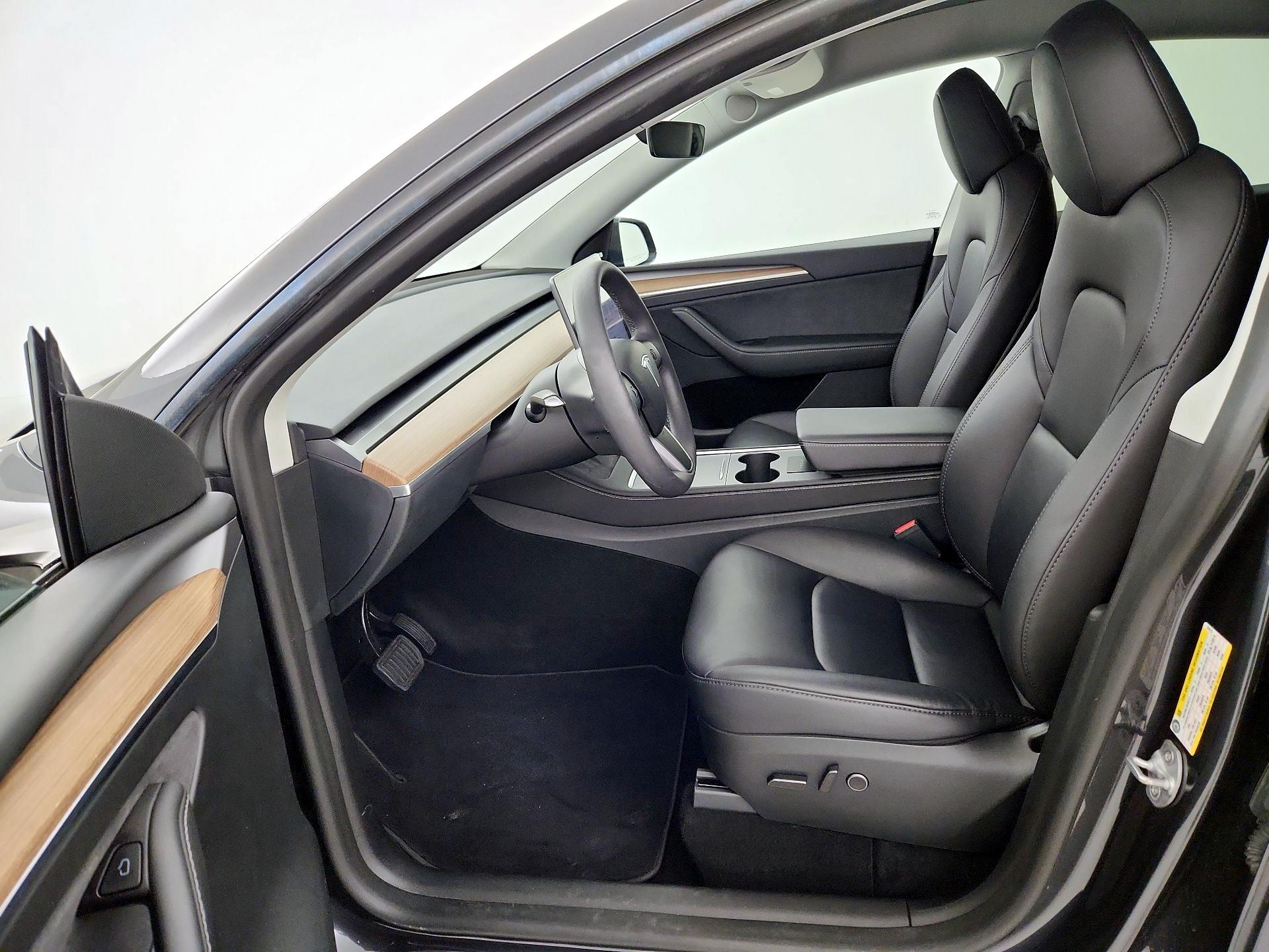 Thumbnail: 2024 Tesla Model Y - 11