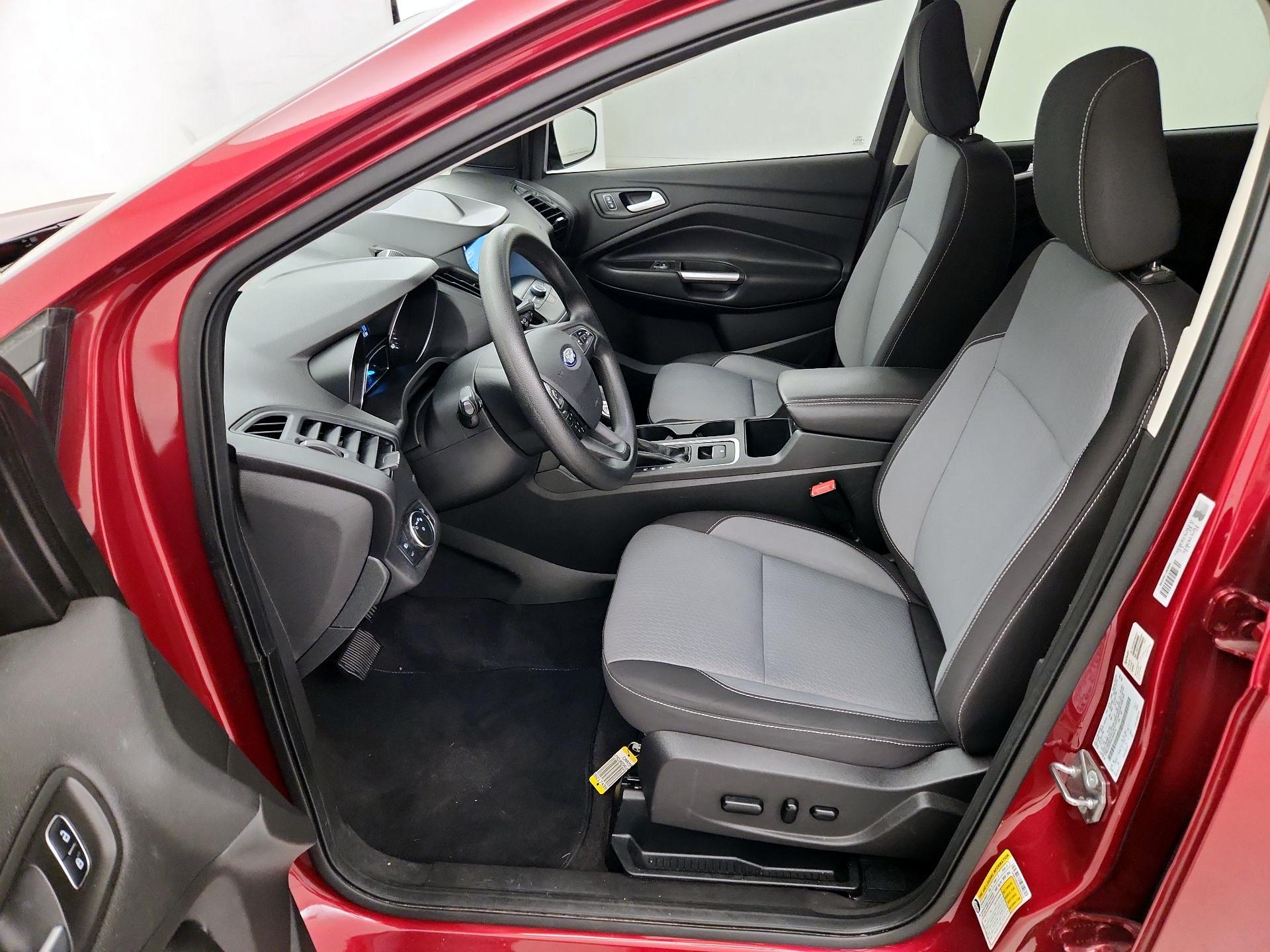 Thumbnail: 2019 Ford Escape - 11