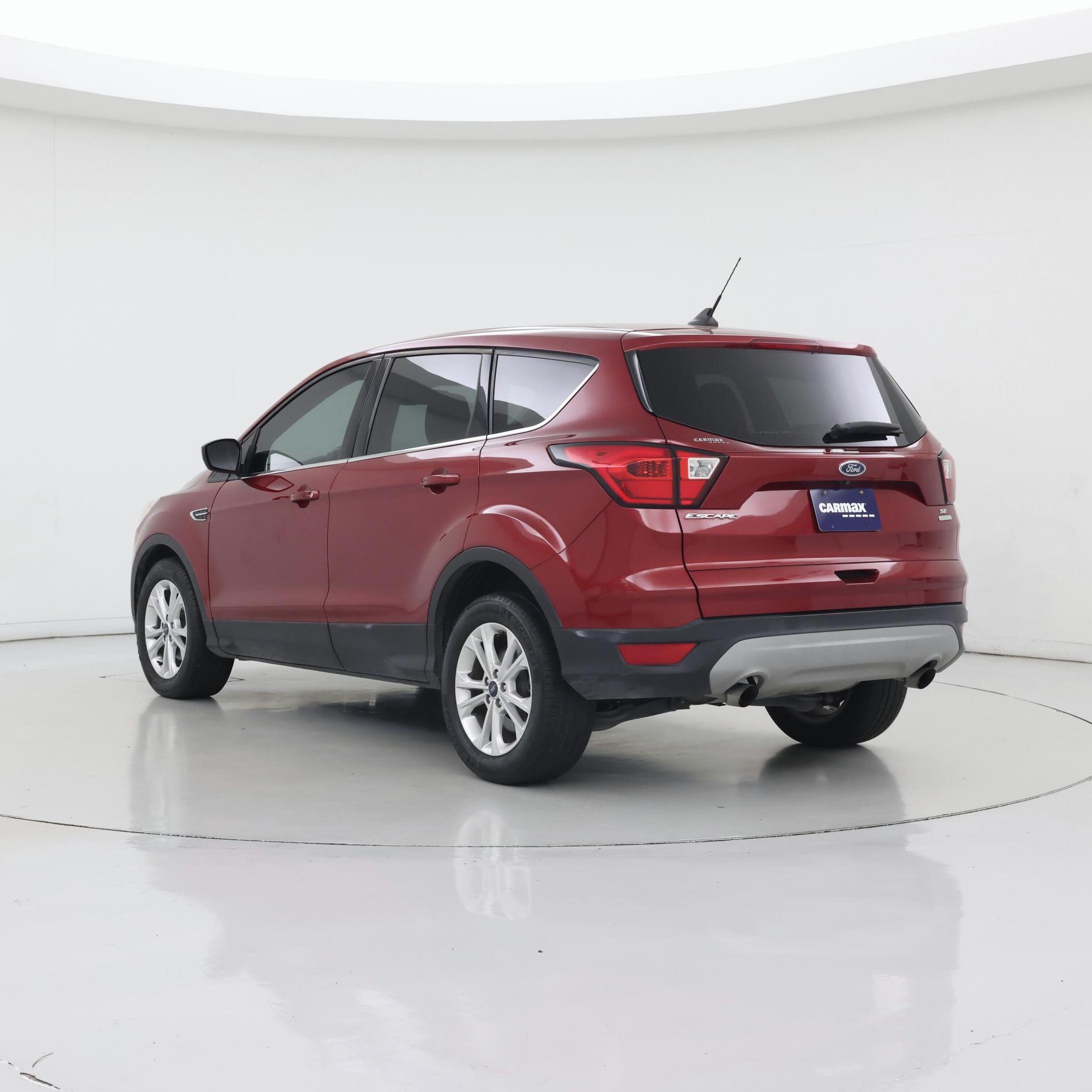 Thumbnail: 2019 Ford Escape - 2