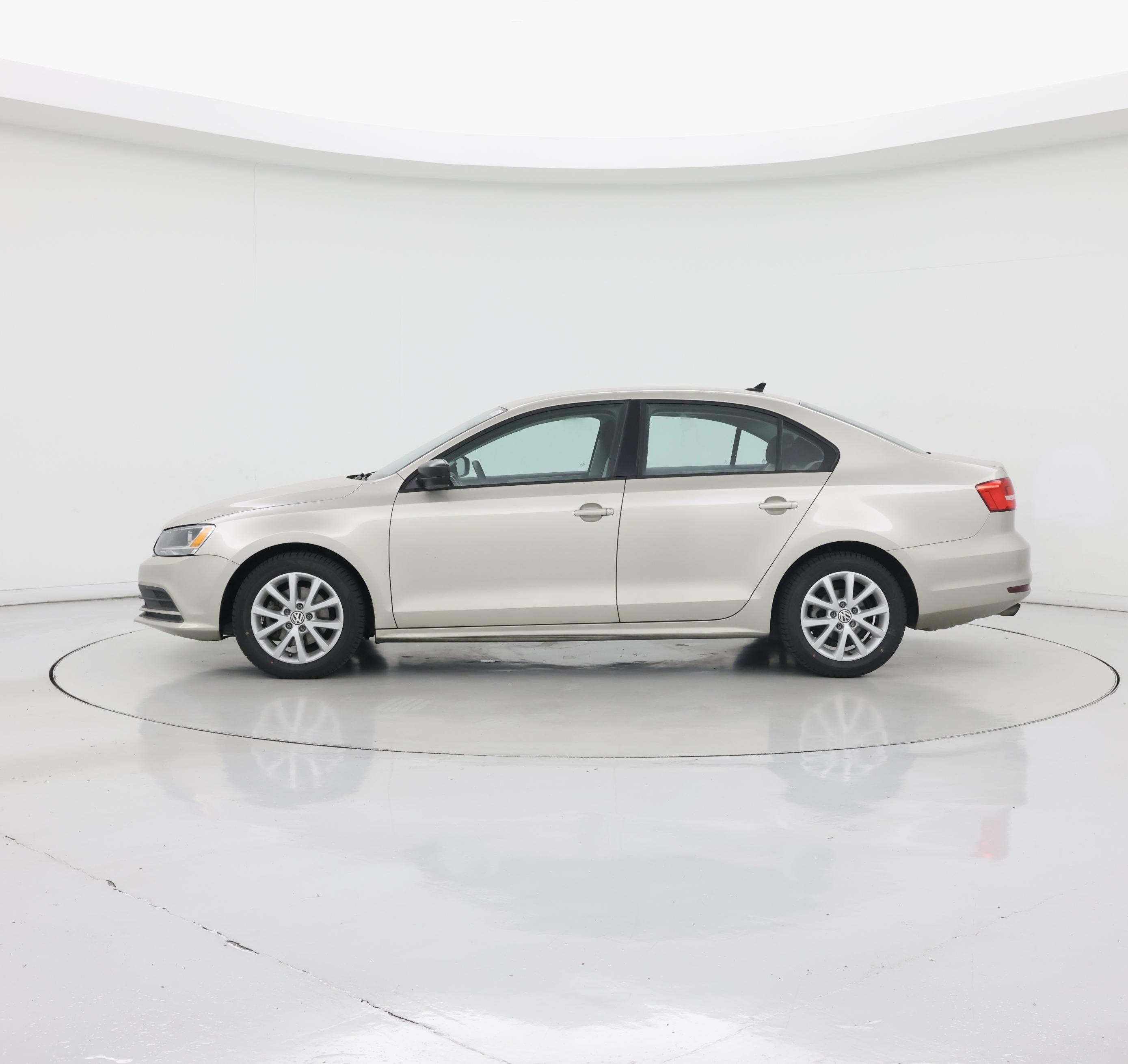 Thumbnail: 2015 Volkswagen Jetta - 3