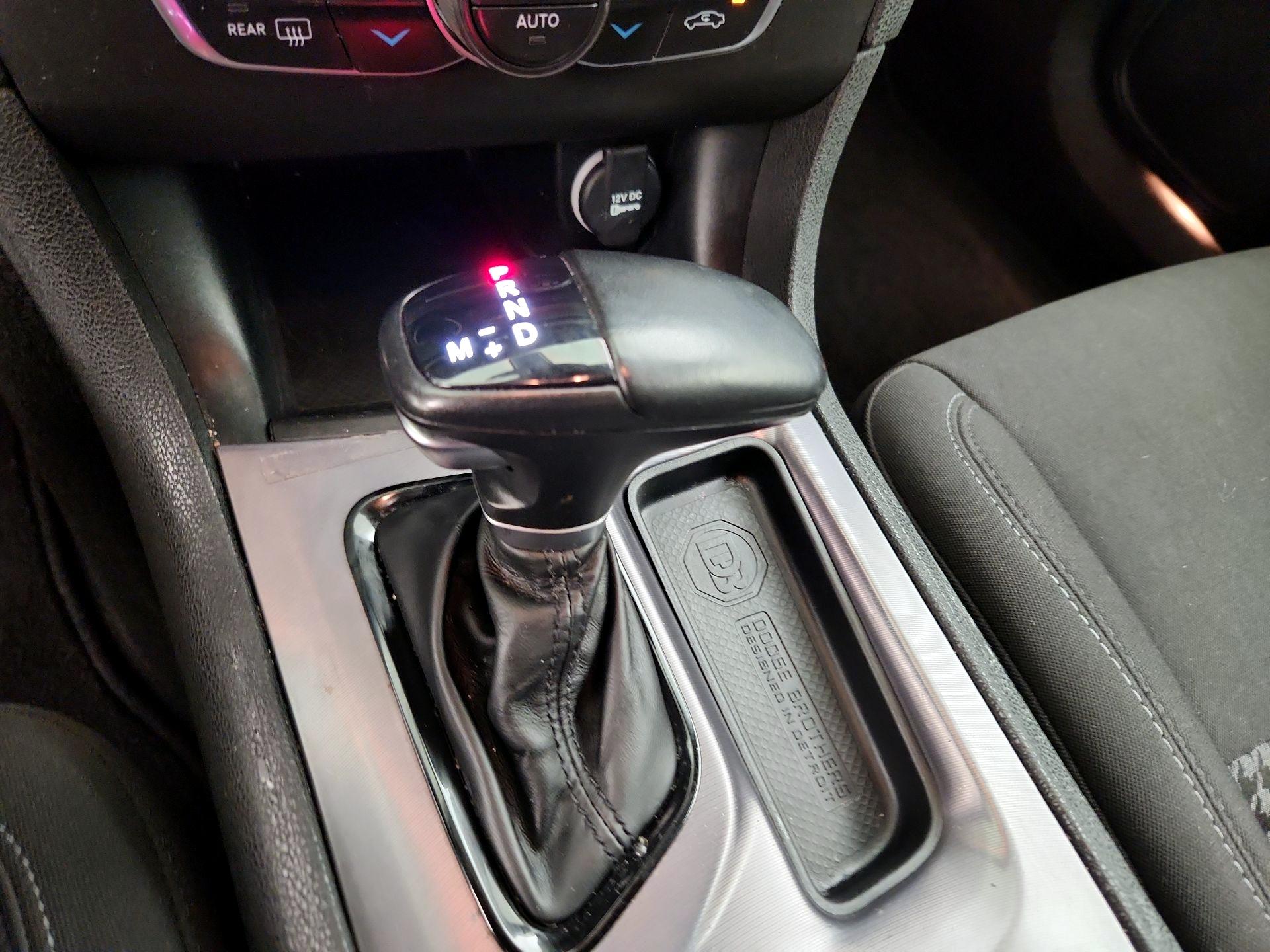 Thumbnail: 2022 Dodge Charger - 17