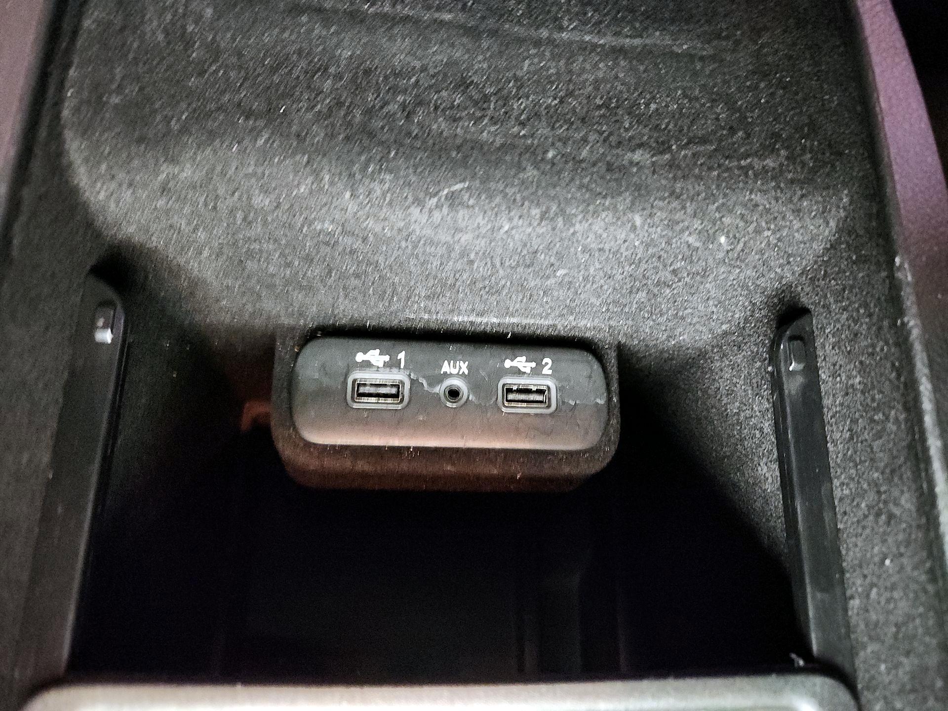 Thumbnail: 2022 Dodge Charger - 18