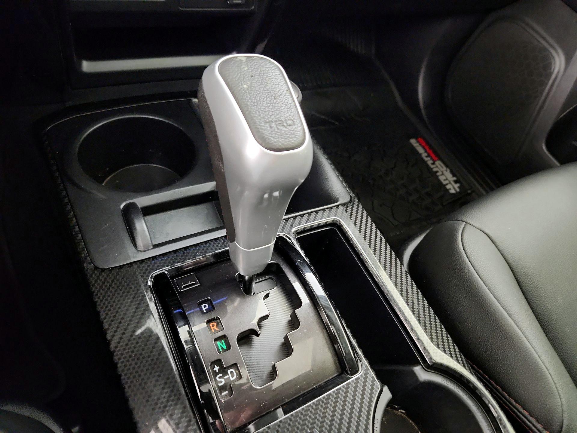 Thumbnail: 2024 Toyota 4Runner - 18