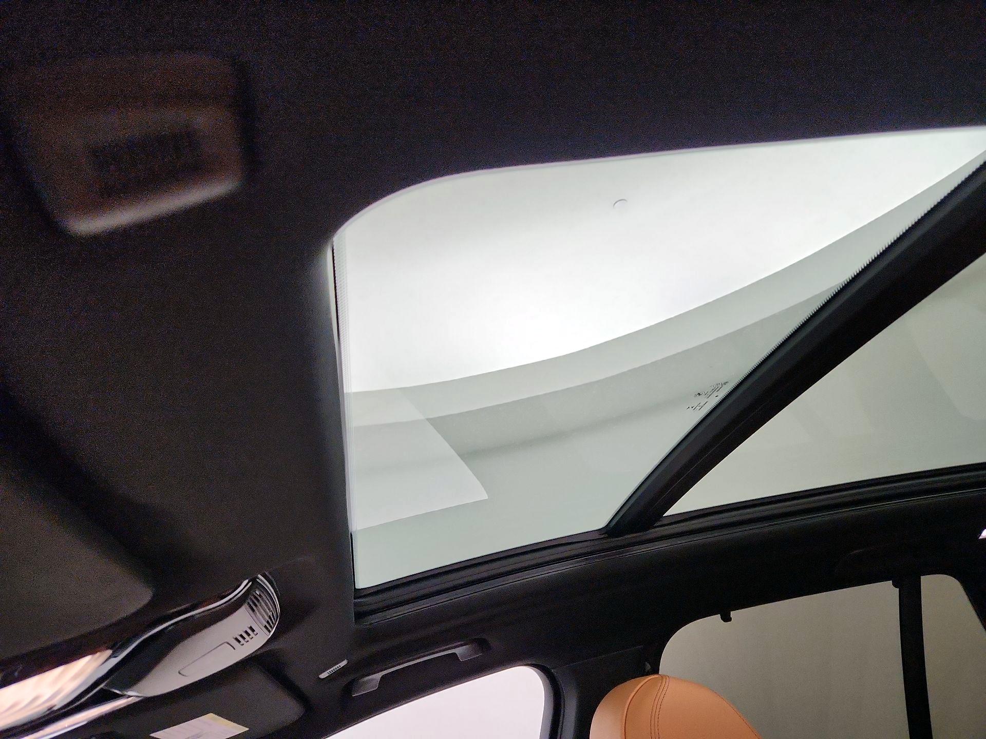 Thumbnail: 2022 BMW X5 - 20