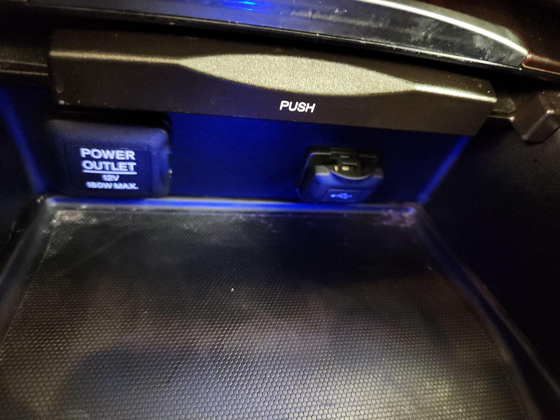 Thumbnail: 2015 Acura TLX - 19