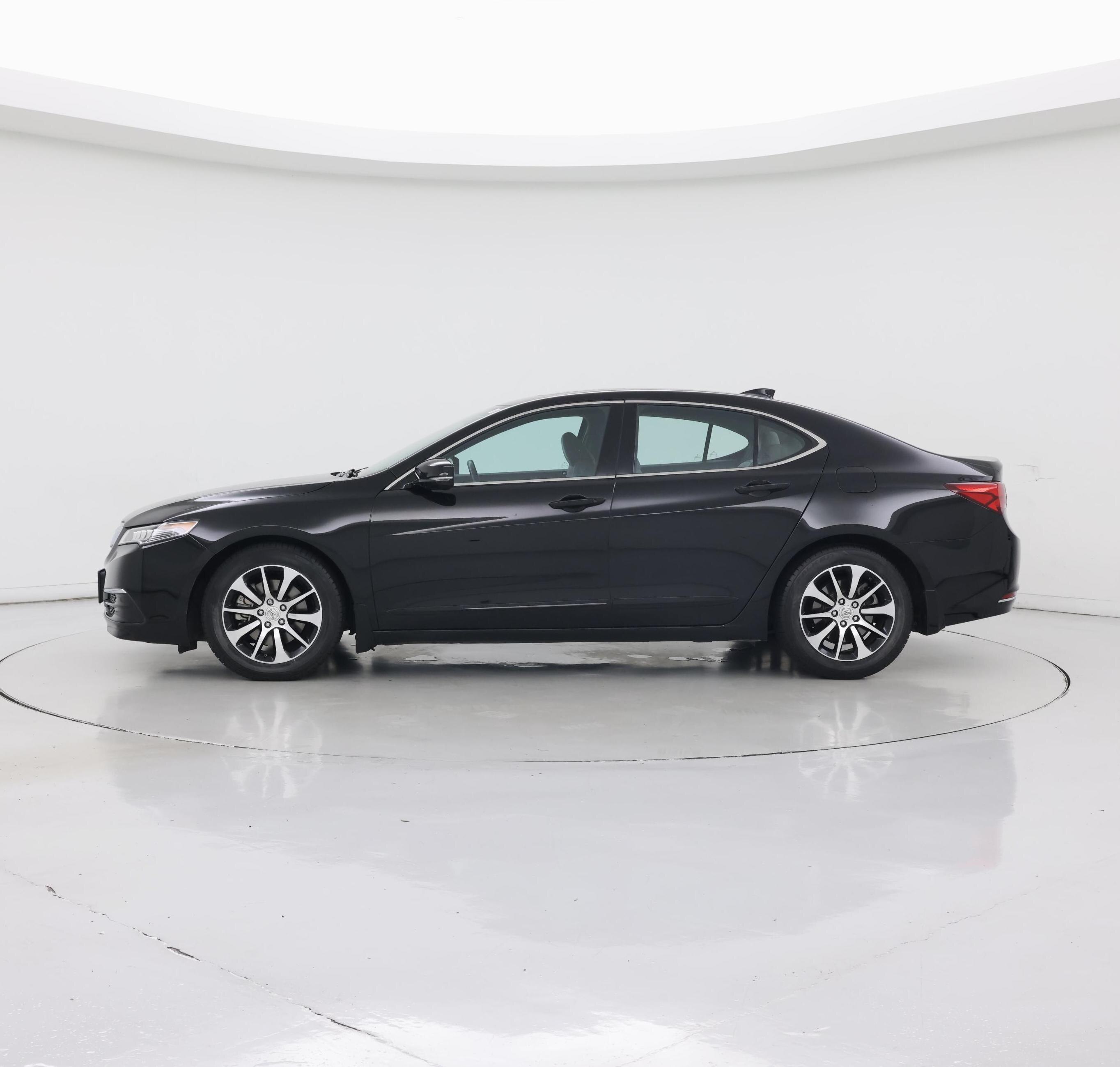 Thumbnail: 2015 Acura TLX - 3