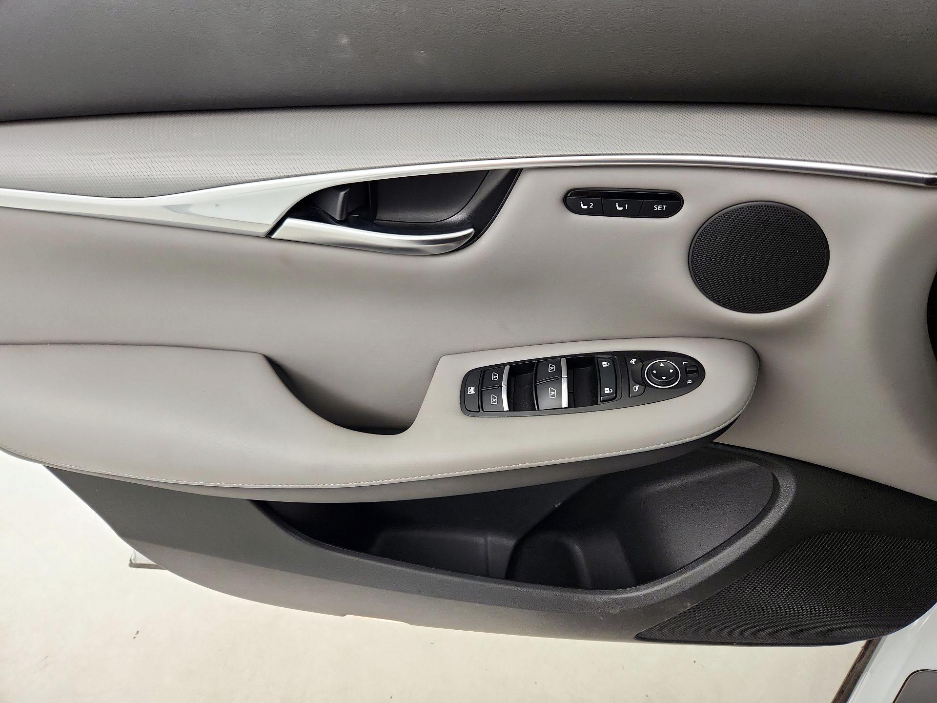 Thumbnail: 2024 INFINITI QX50 - 12