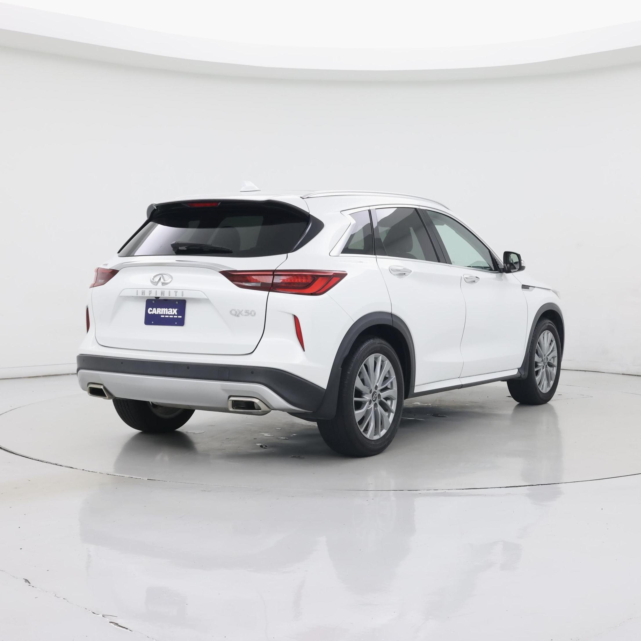 Thumbnail: 2024 INFINITI QX50 - 8