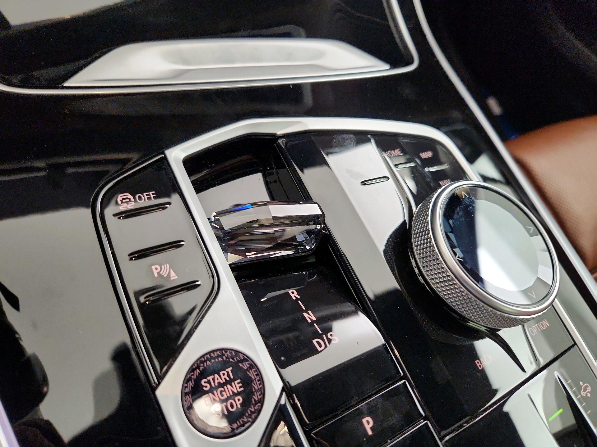 Thumbnail: 2023 BMW X7 - 18