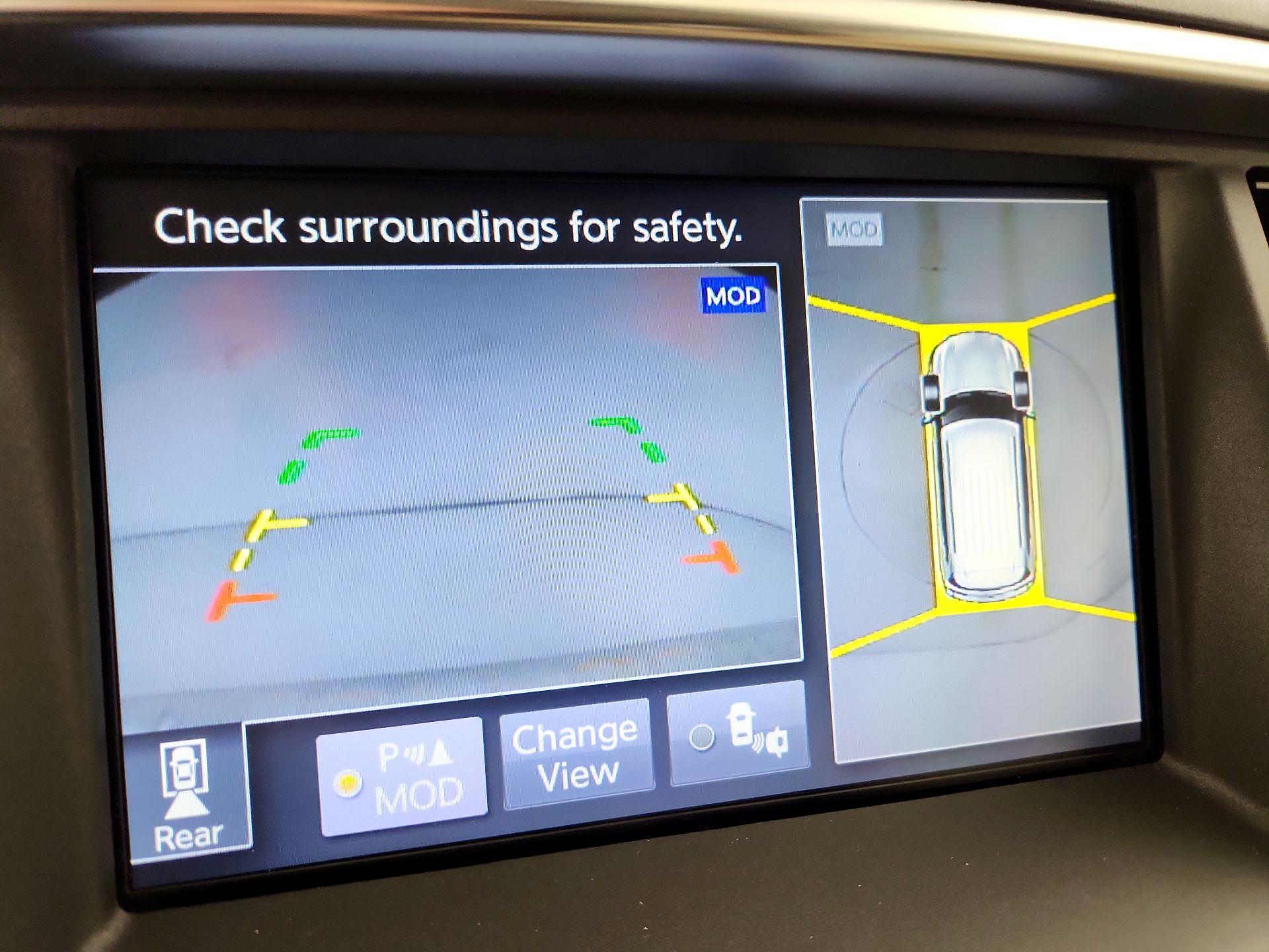 Thumbnail: 2018 INFINITI QX80 - 15