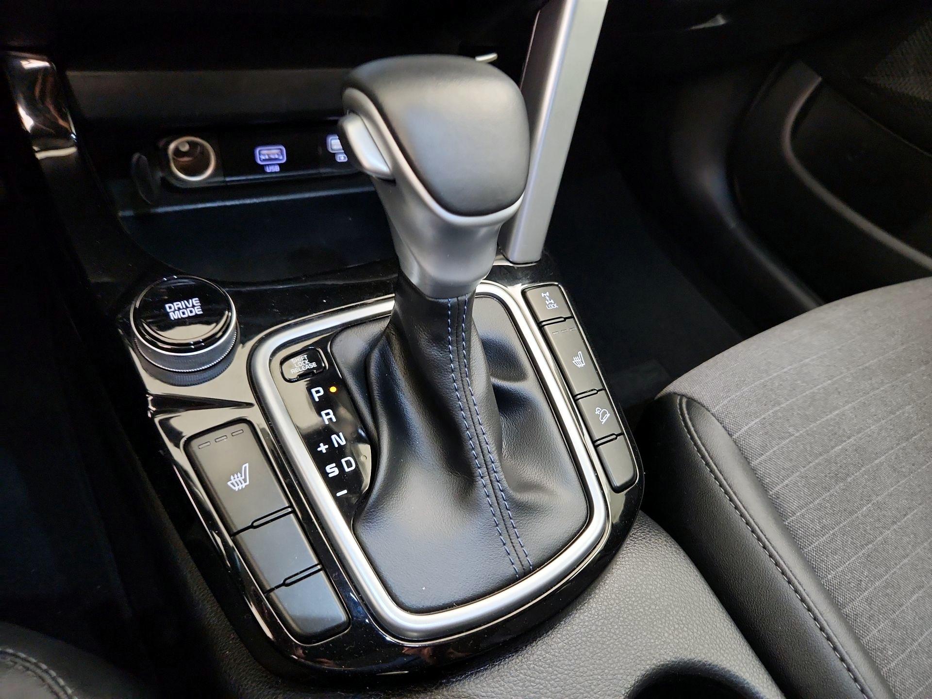 Thumbnail: 2022 Kia Seltos - 18