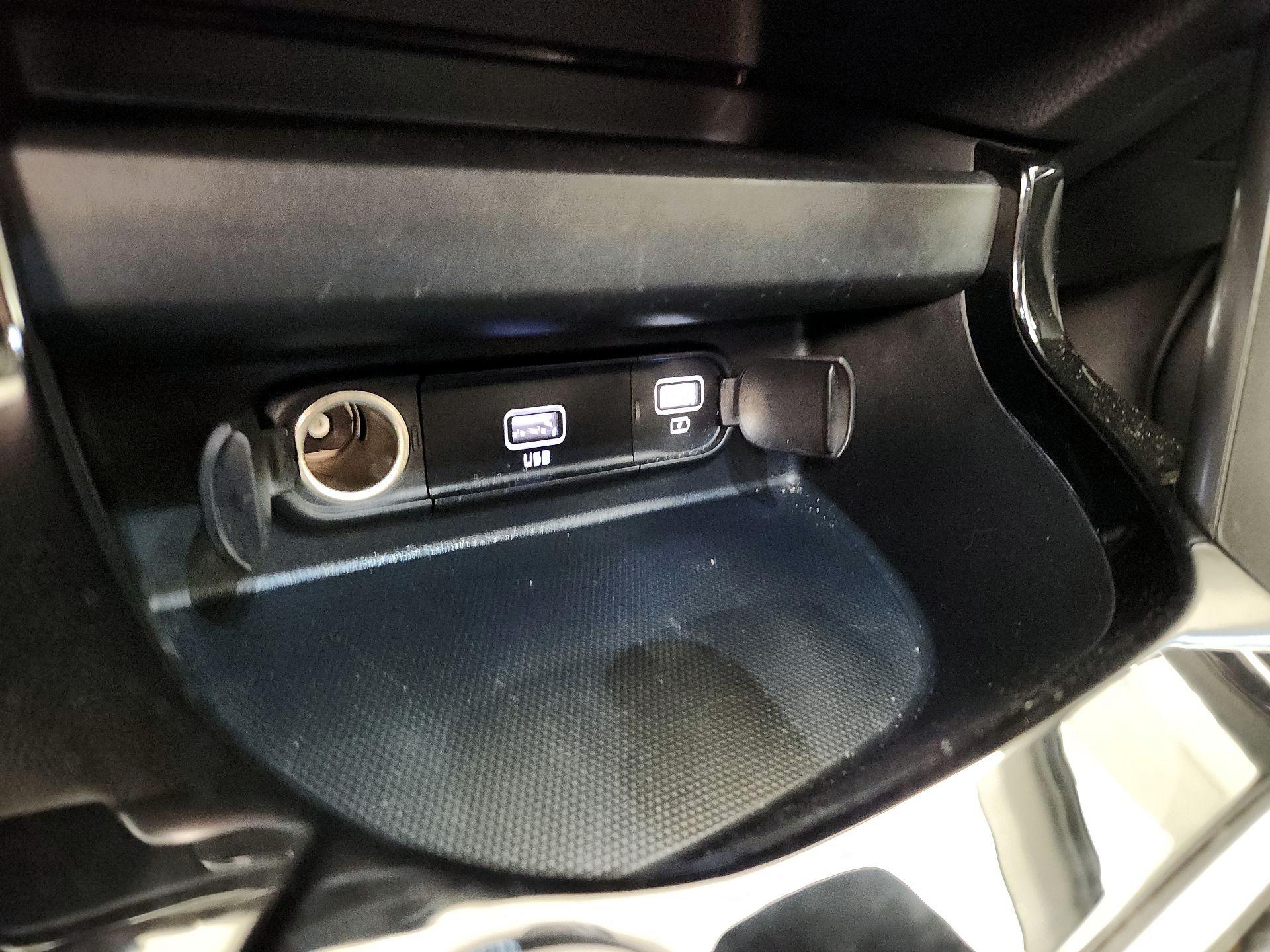 Thumbnail: 2022 Kia Seltos - 19