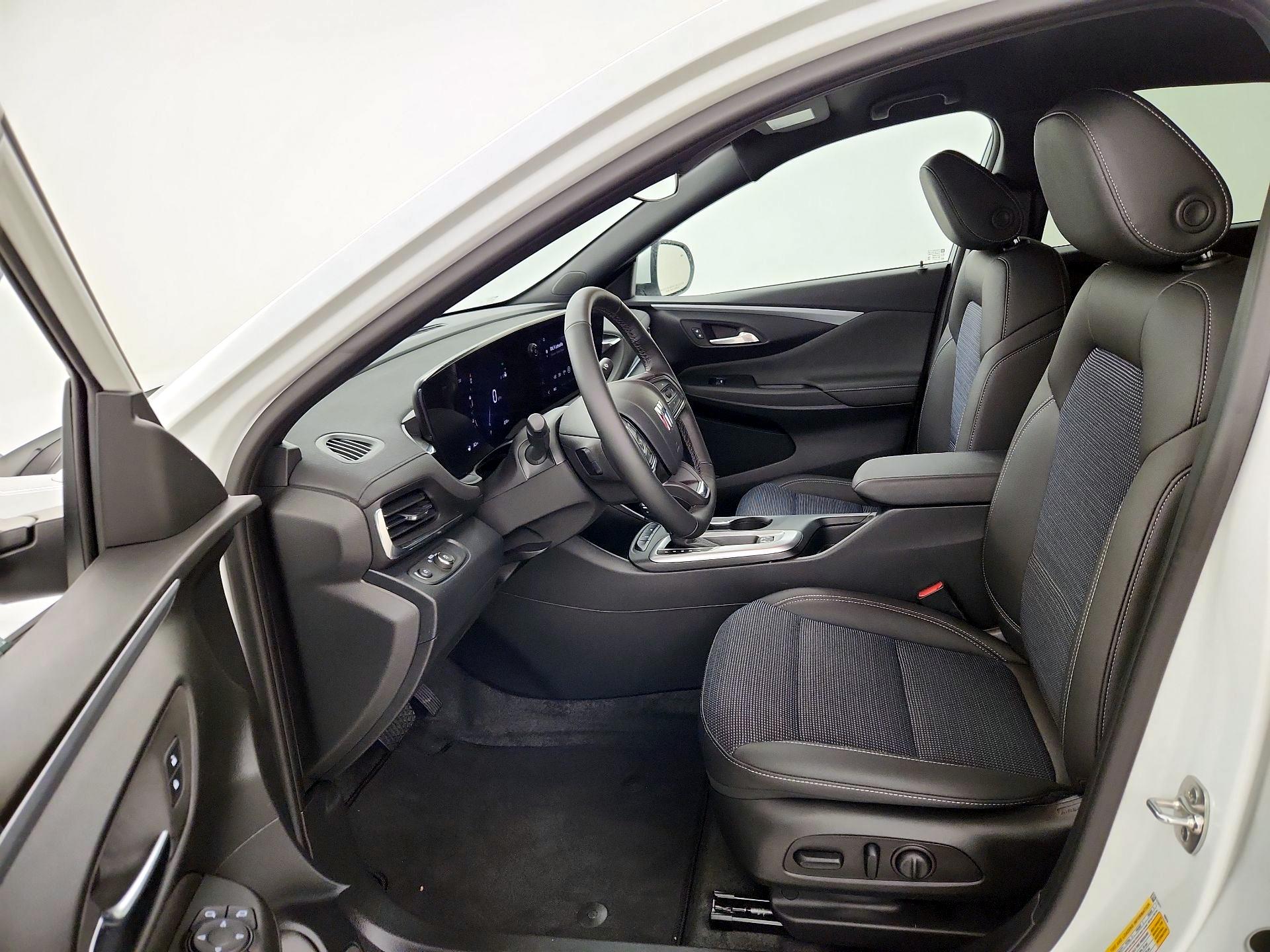 Thumbnail: 2025 Buick Envista - 11