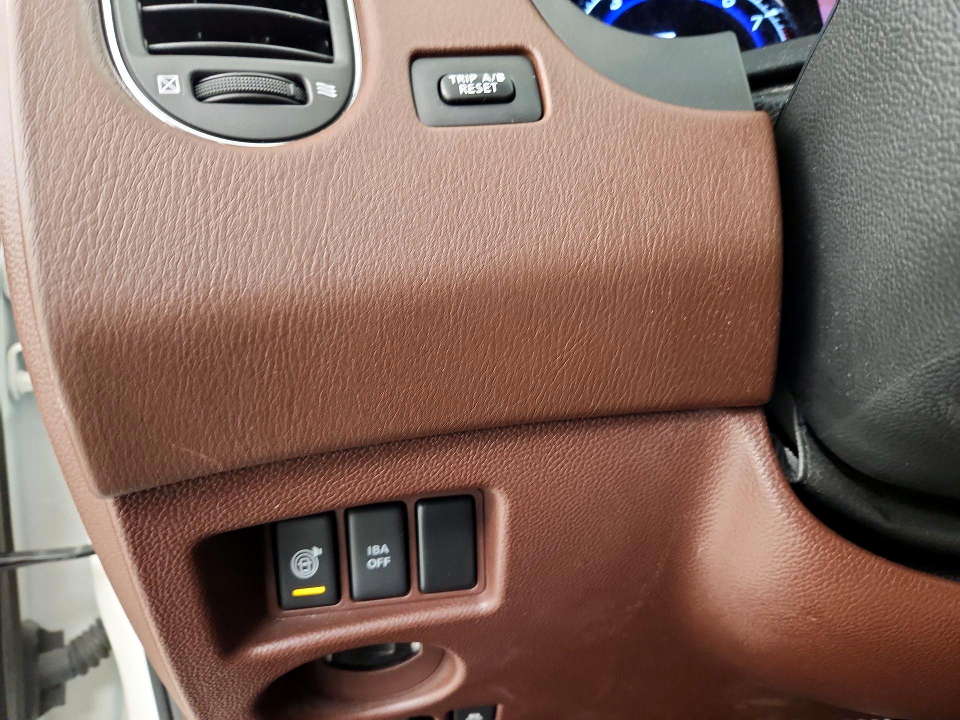 Thumbnail: 2017 INFINITI QX50 - 13