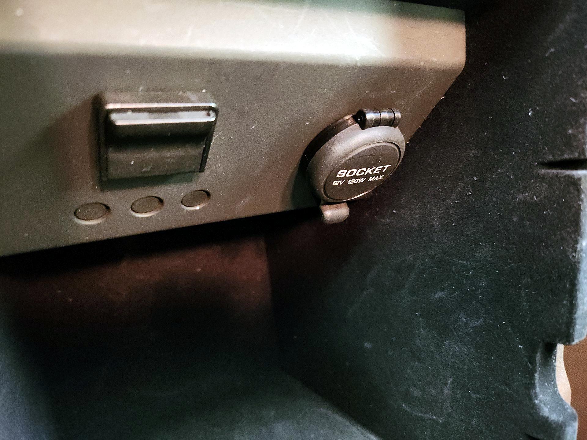 Thumbnail: 2017 INFINITI QX50 - 19