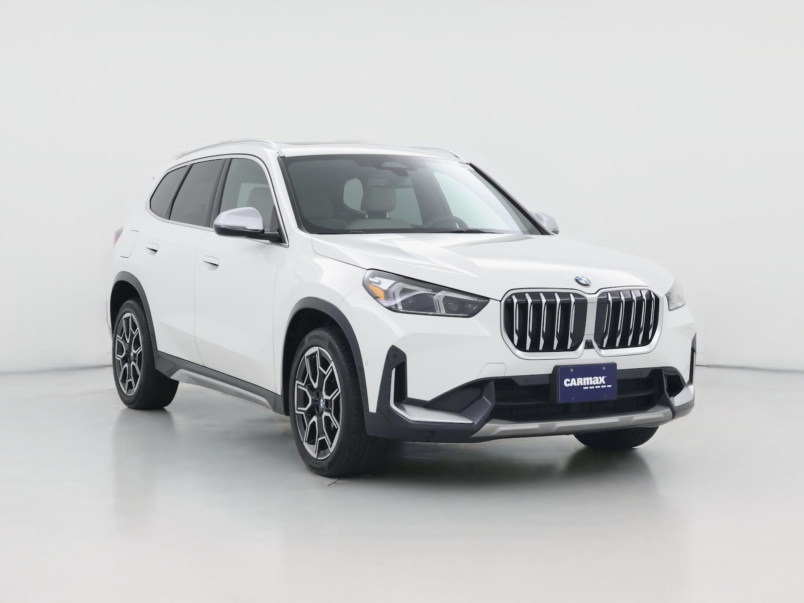2023 BMW X1 28i