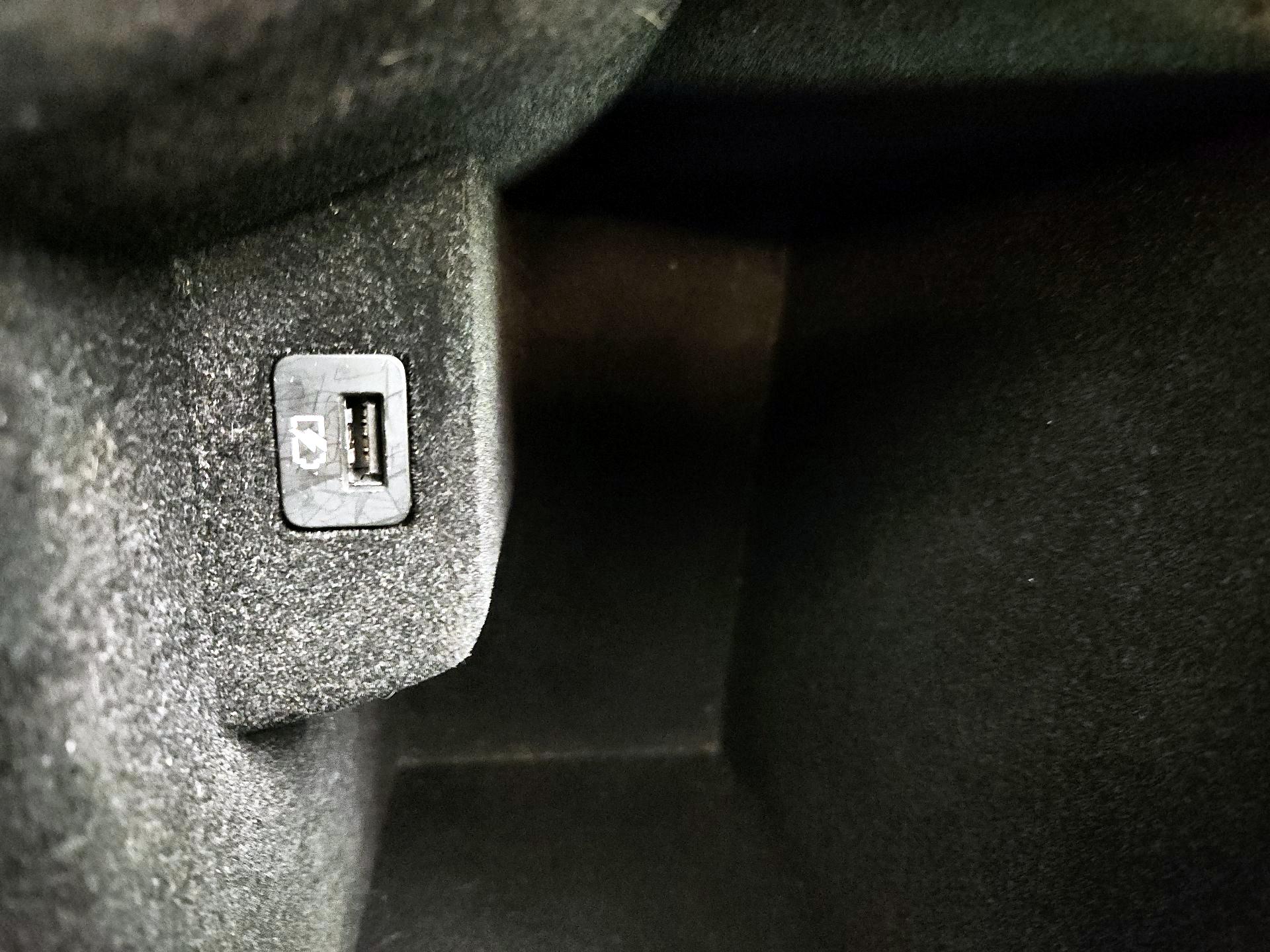 Thumbnail: 2019 INFINITI QX50 - 19