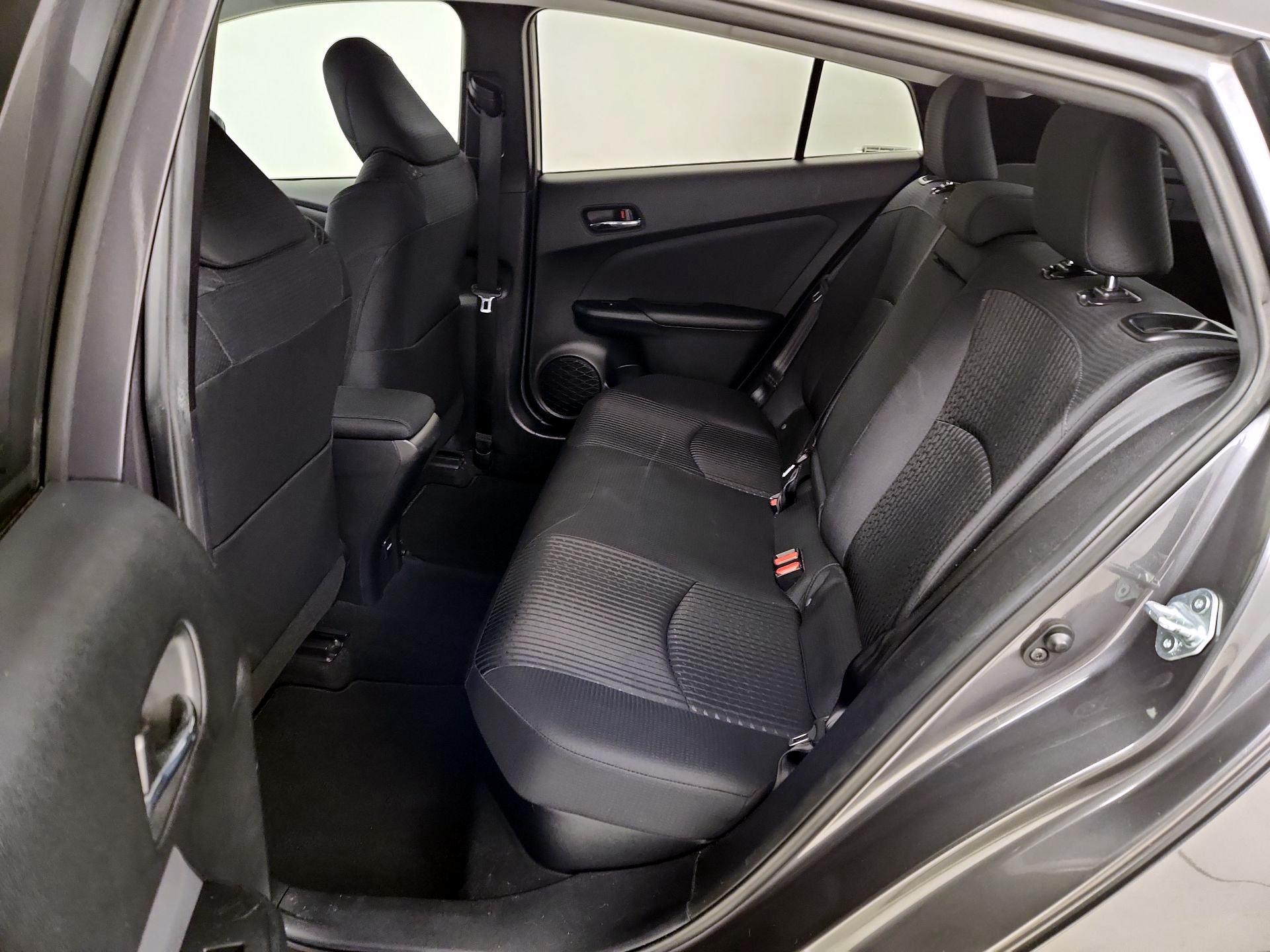 Thumbnail: 2016 Toyota Prius - 19