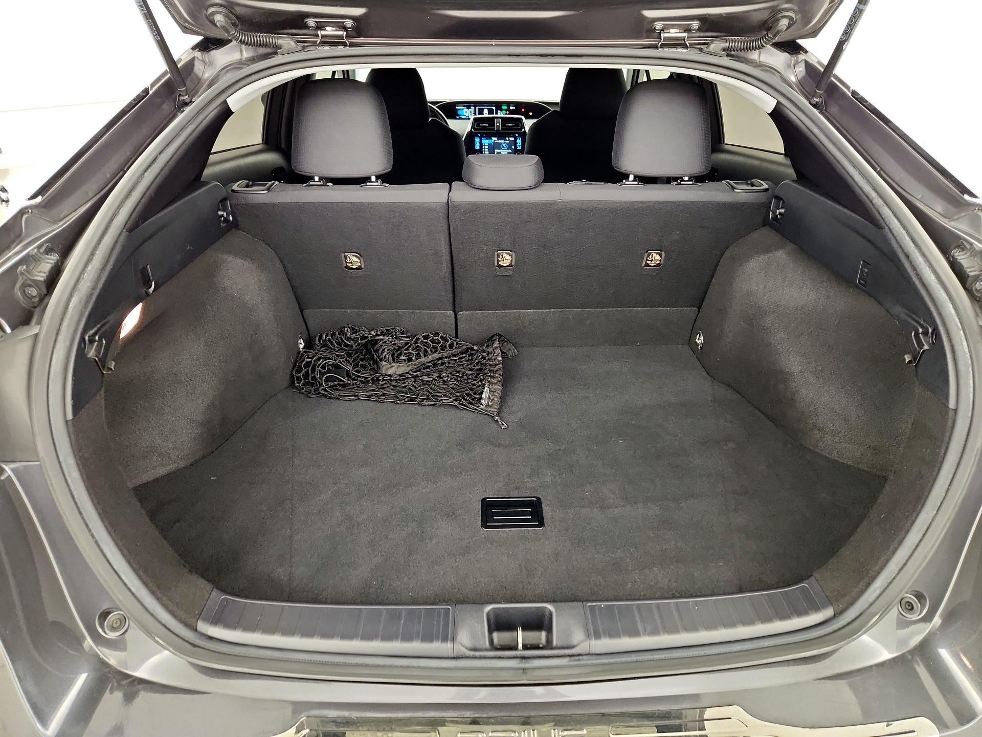 Thumbnail: 2016 Toyota Prius - 20