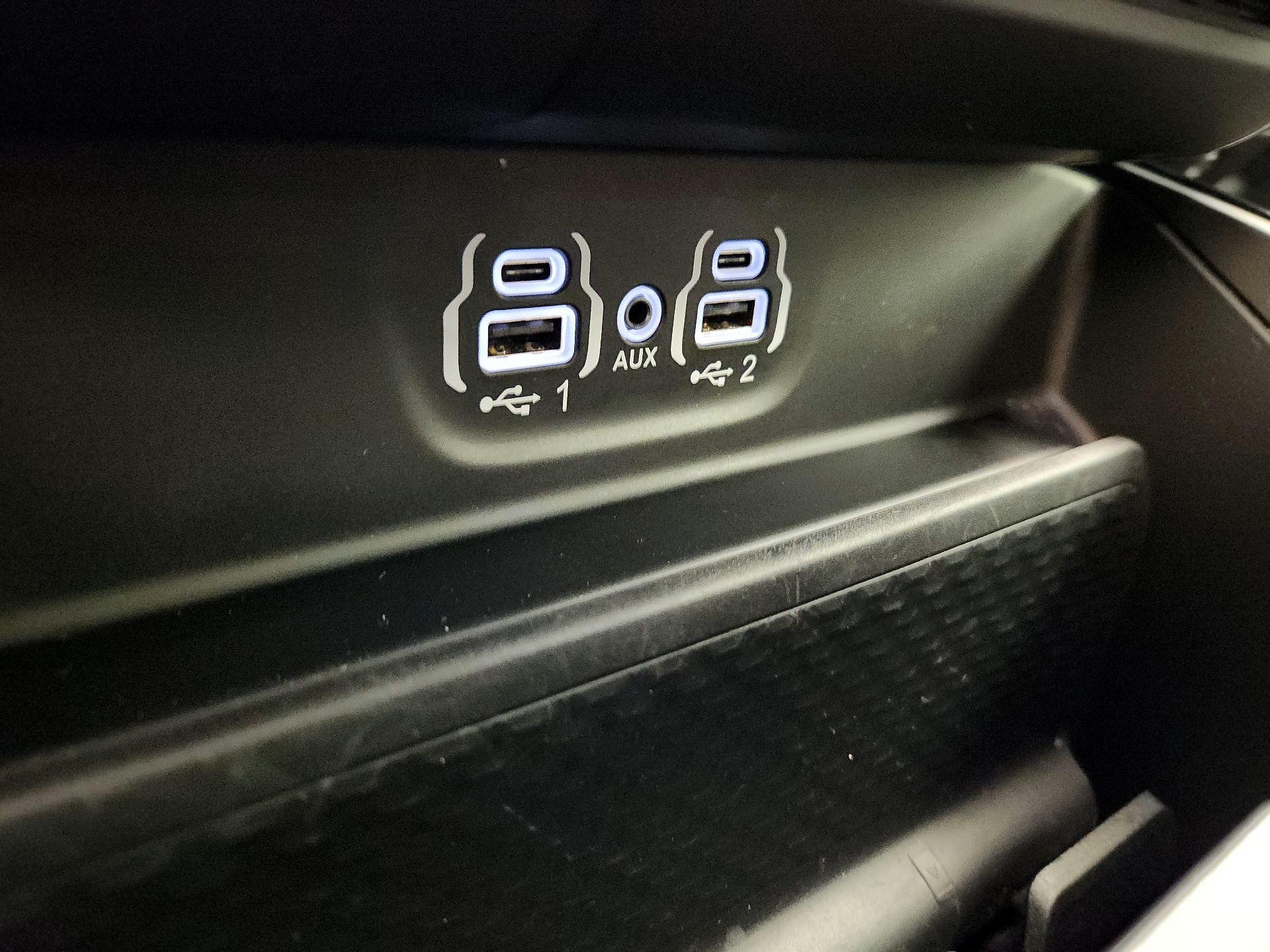 Thumbnail: 2024 RAM 1500 - 19