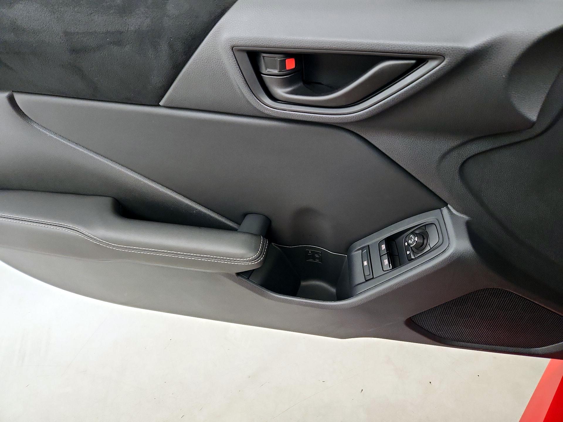 Thumbnail: 2025 Toyota GR86 - 12