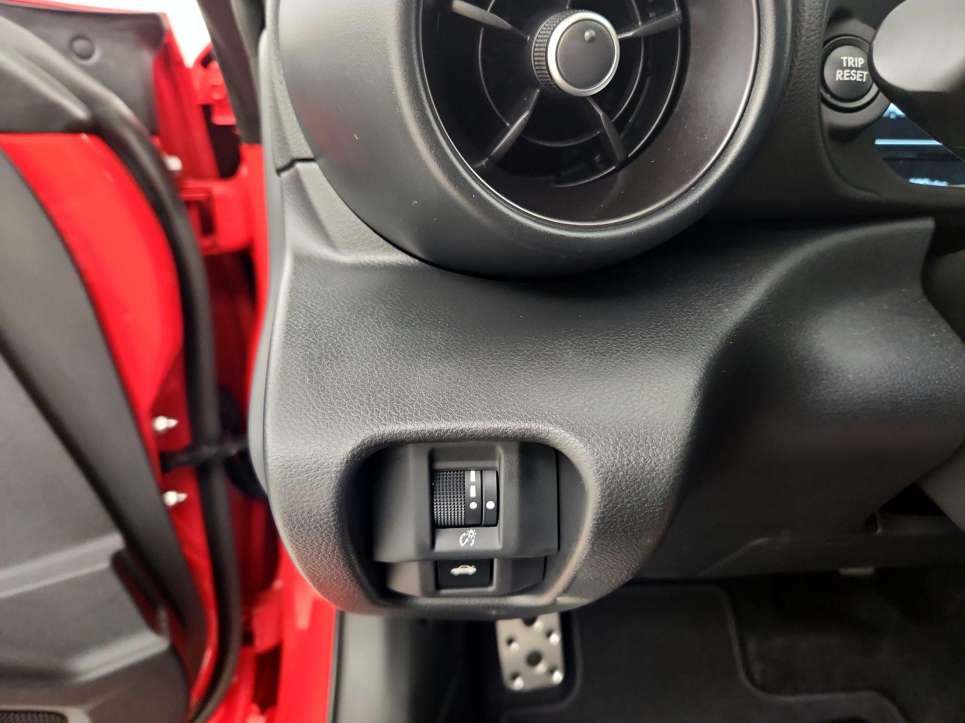 Thumbnail: 2025 Toyota GR86 - 13