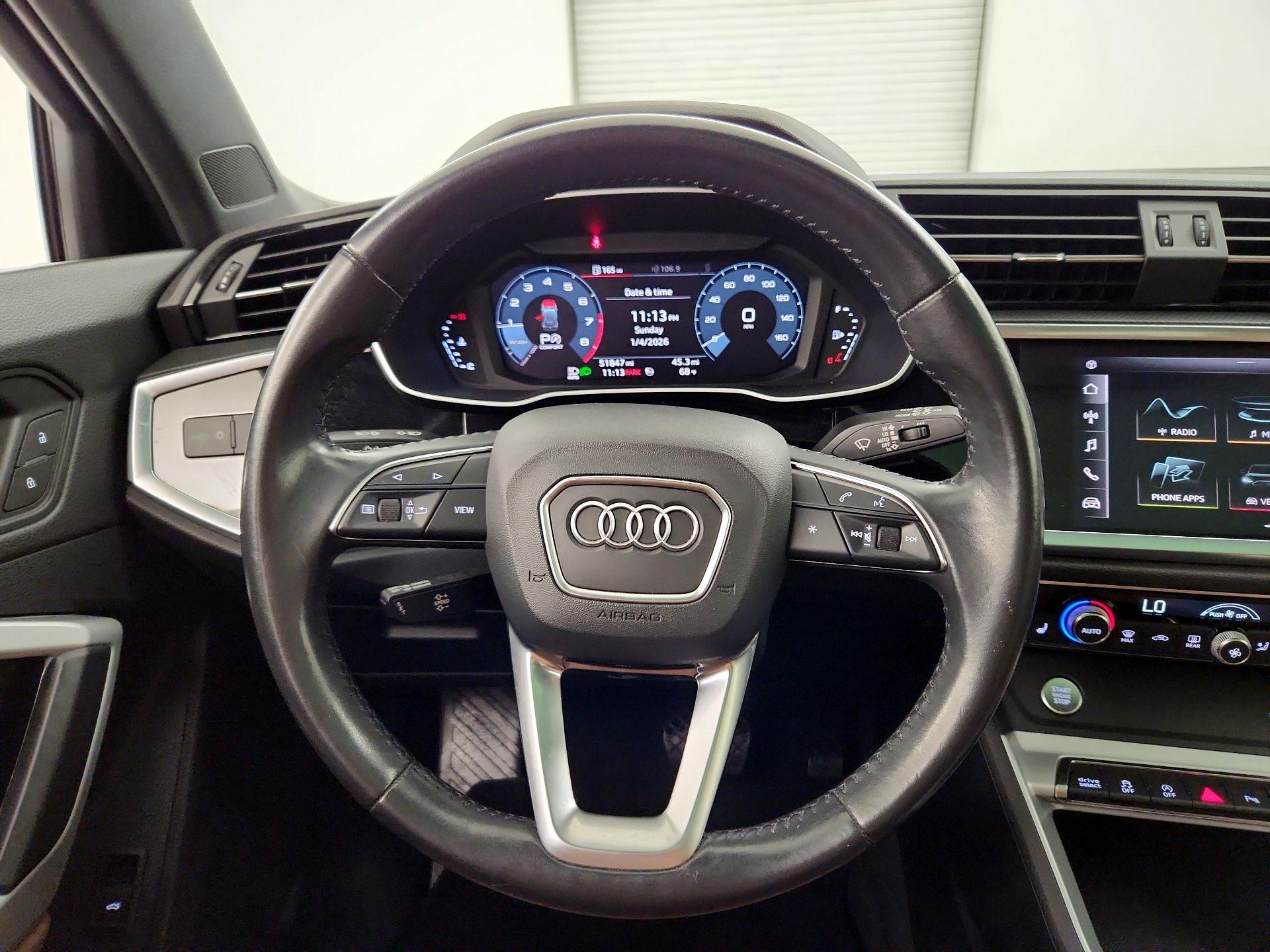 Thumbnail: 2020 Audi Q3 - 10