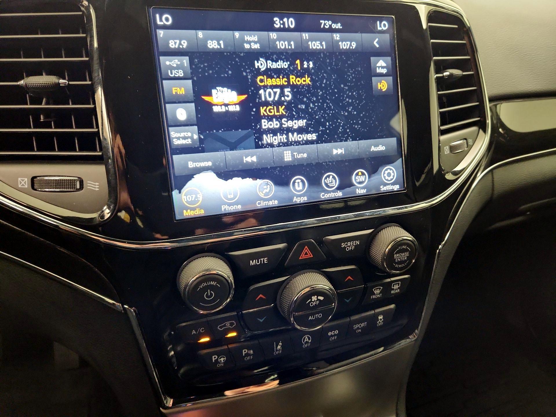 Thumbnail: 2021 Jeep Grand Cherokee - 16