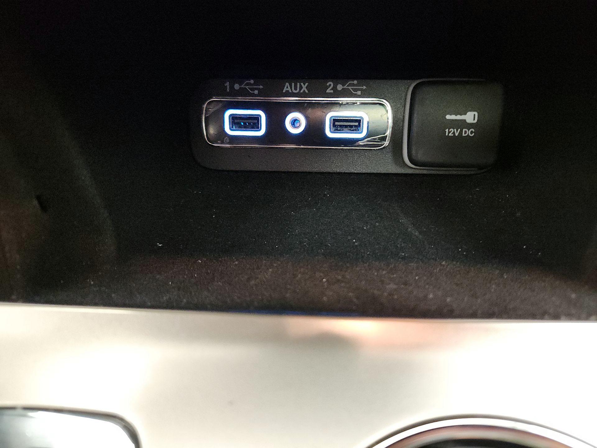 Thumbnail: 2021 Jeep Grand Cherokee - 19