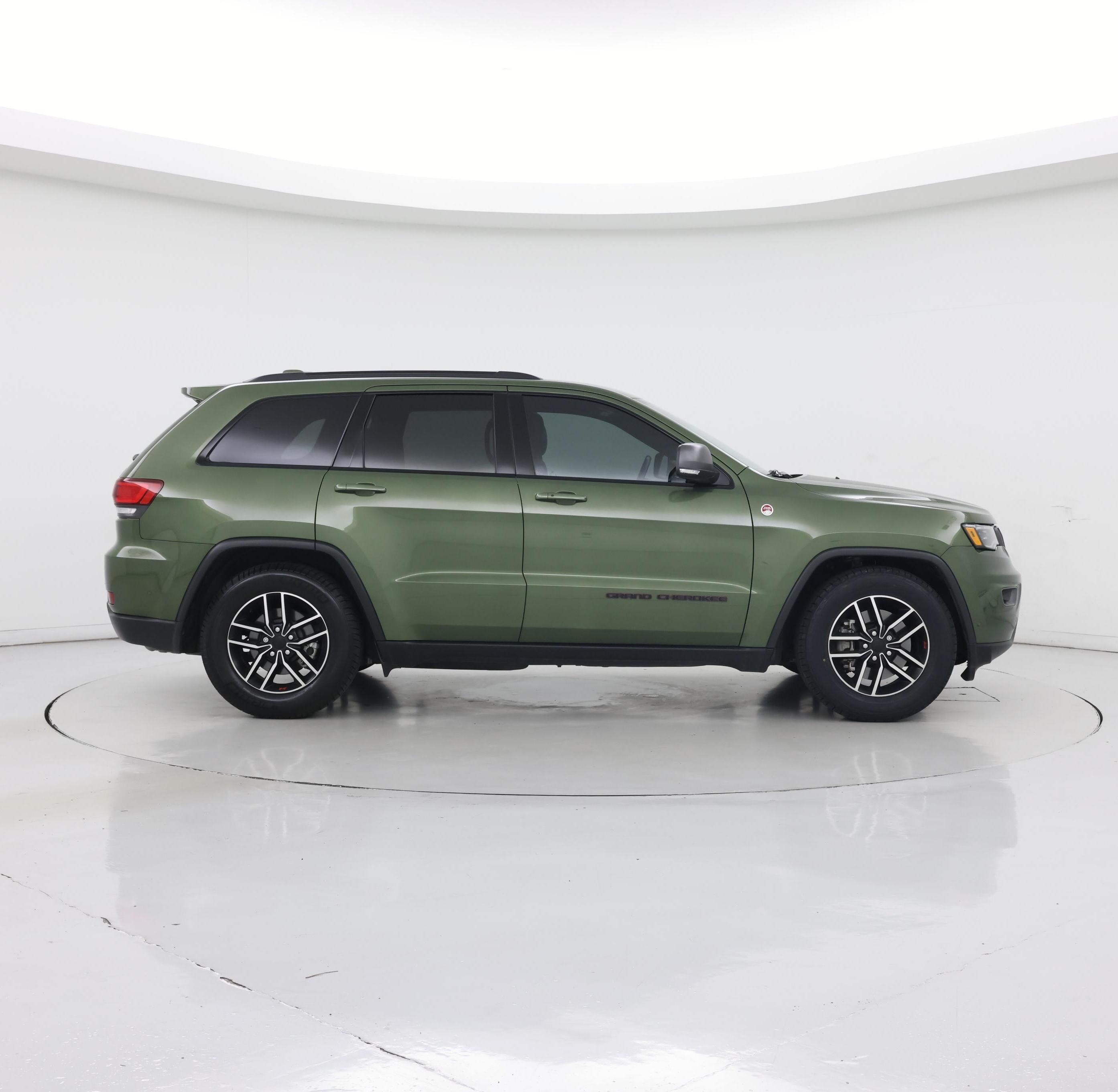 Thumbnail: 2021 Jeep Grand Cherokee - 7