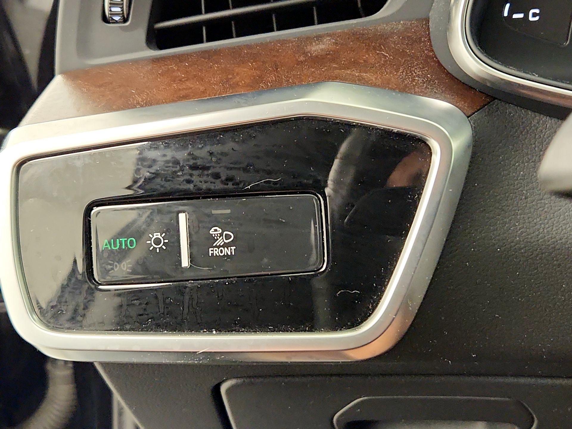 Thumbnail: 2019 Audi A6 - 13