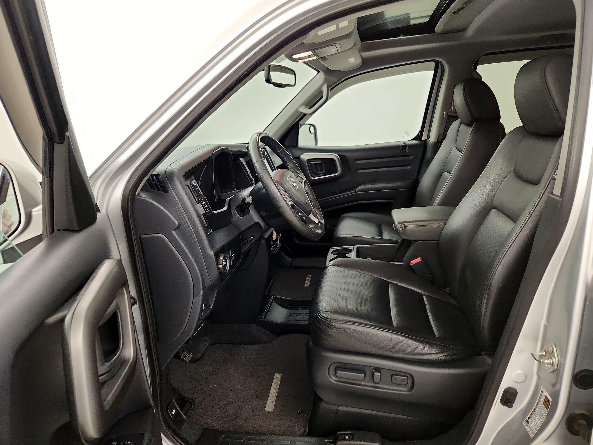 Thumbnail: 2014 Honda Ridgeline - 11