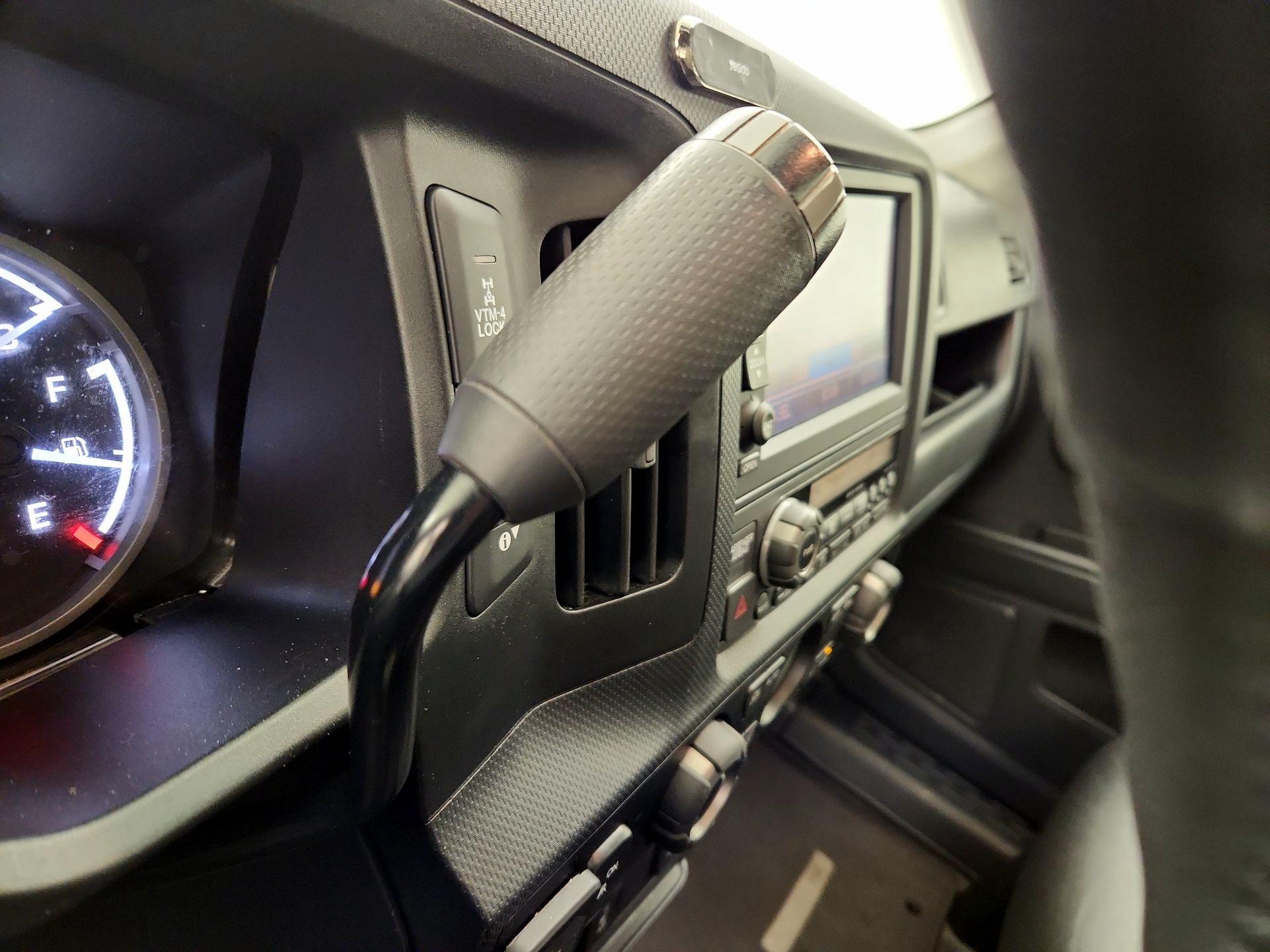 Thumbnail: 2014 Honda Ridgeline - 18