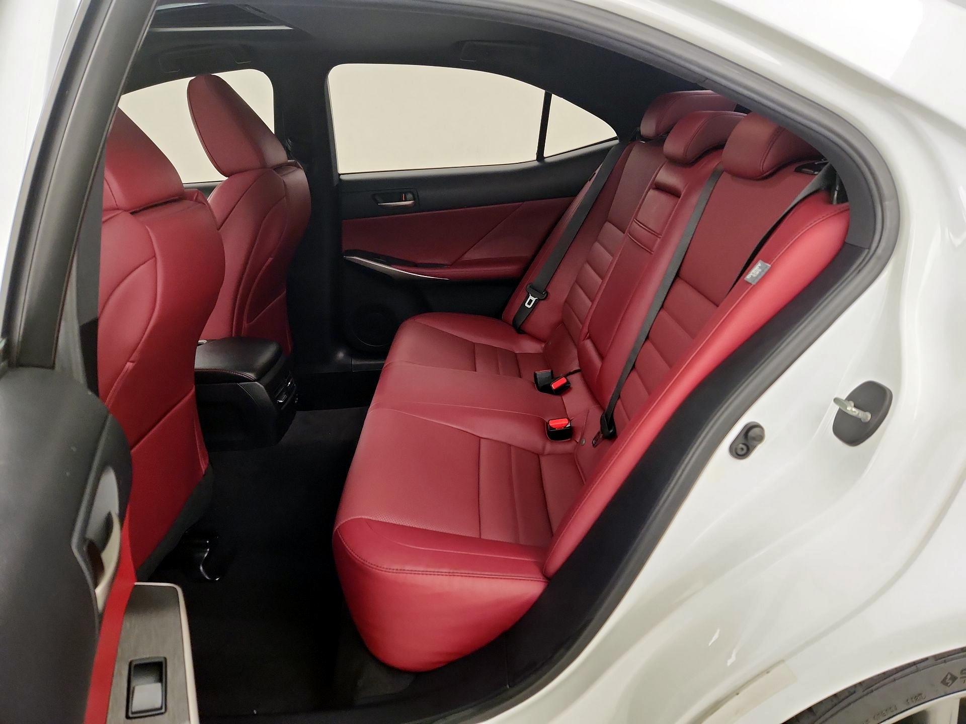 Thumbnail: 2020 Lexus IS - 20