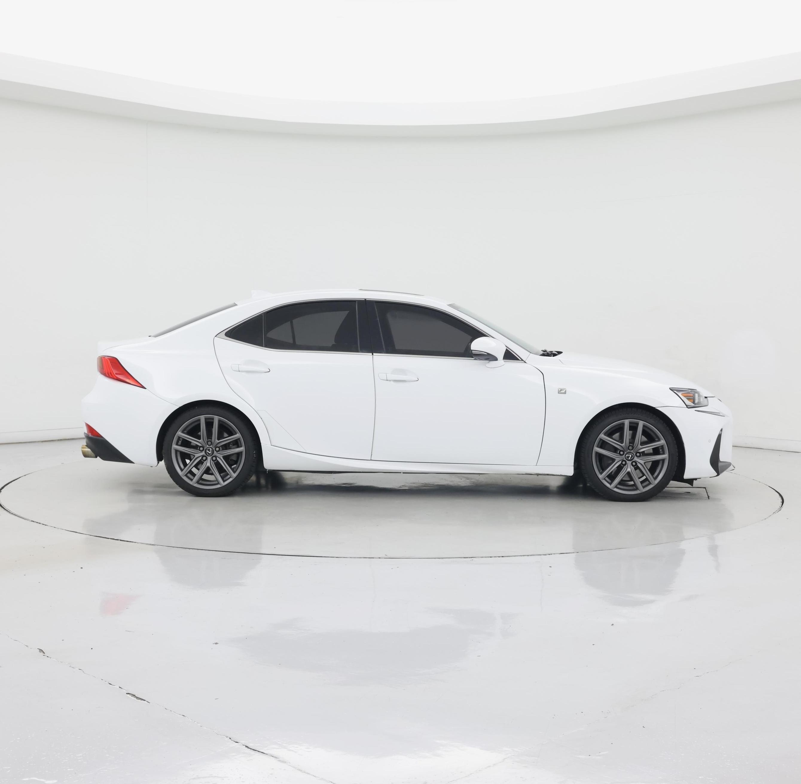 Thumbnail: 2020 Lexus IS - 7