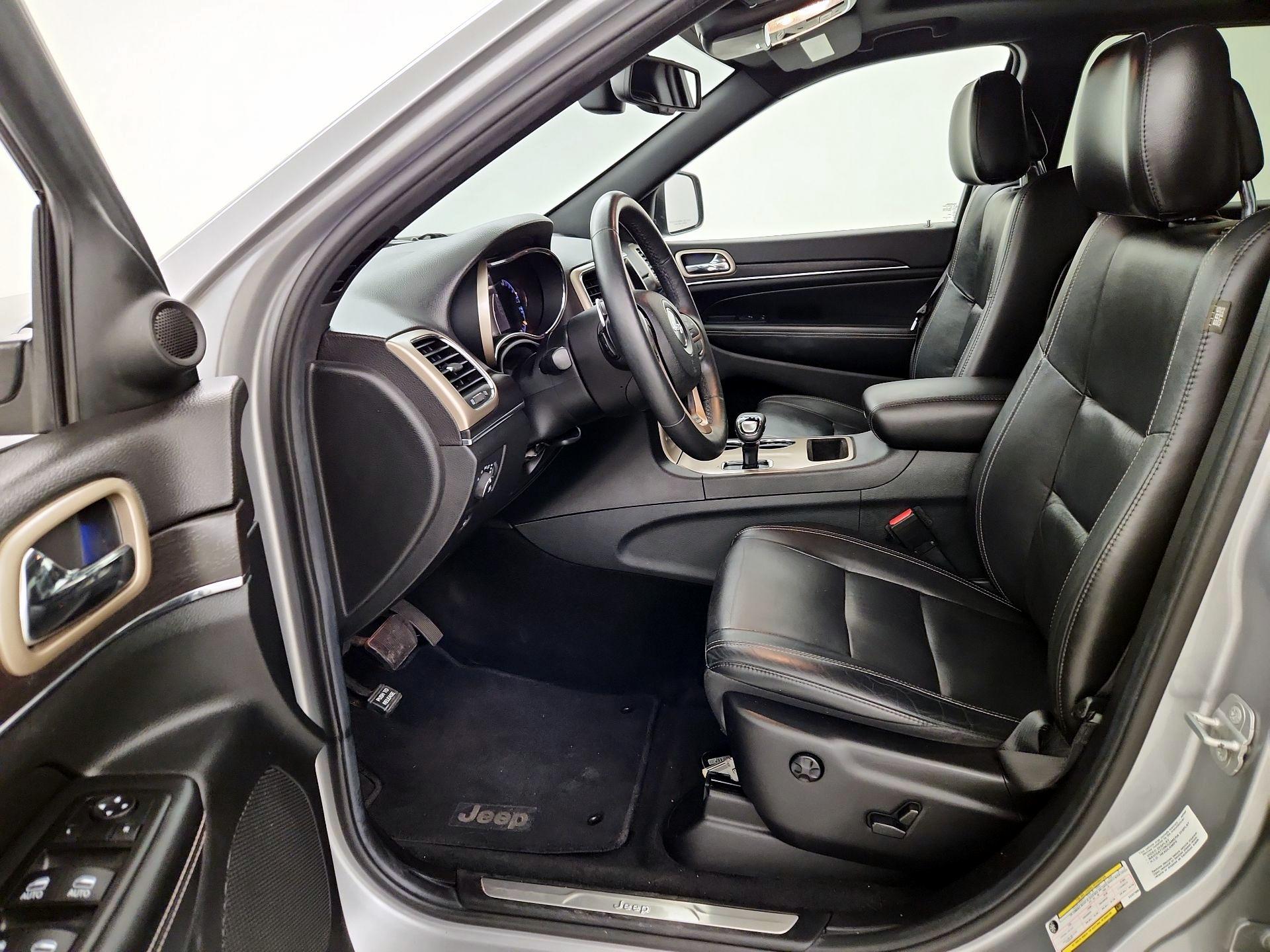 Thumbnail: 2014 Jeep Grand Cherokee - 11