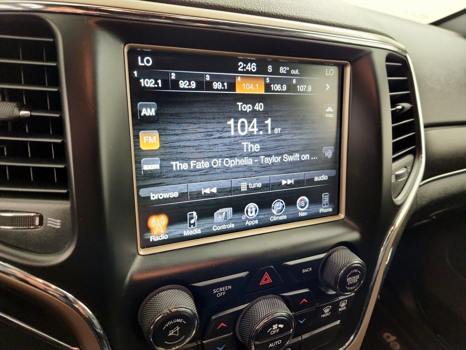 Thumbnail: 2014 Jeep Grand Cherokee - 16