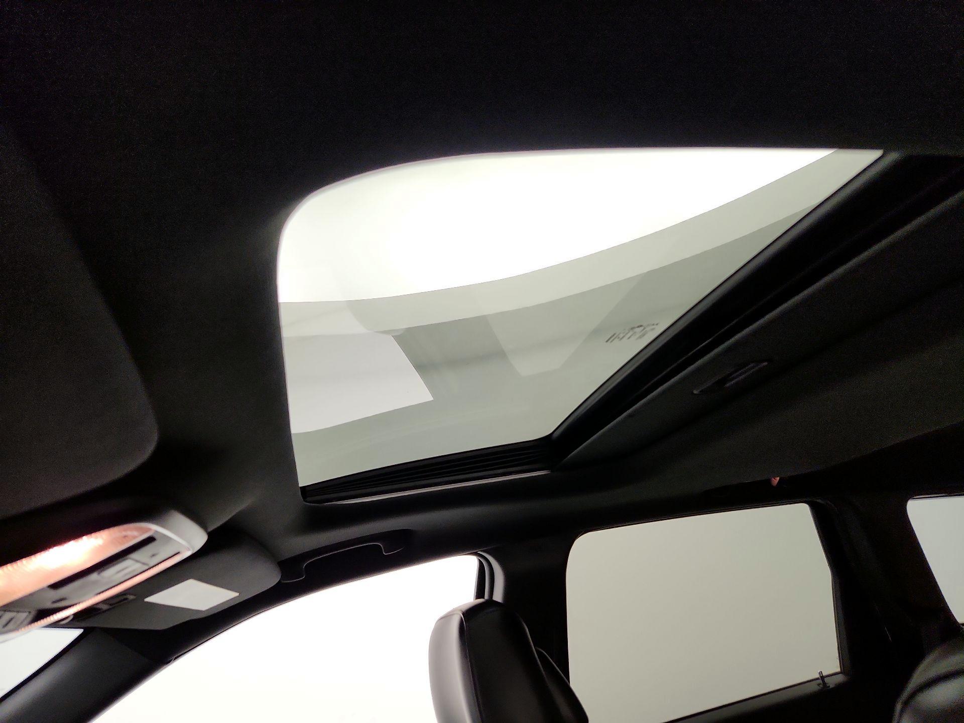 Thumbnail: 2014 Jeep Grand Cherokee - 20