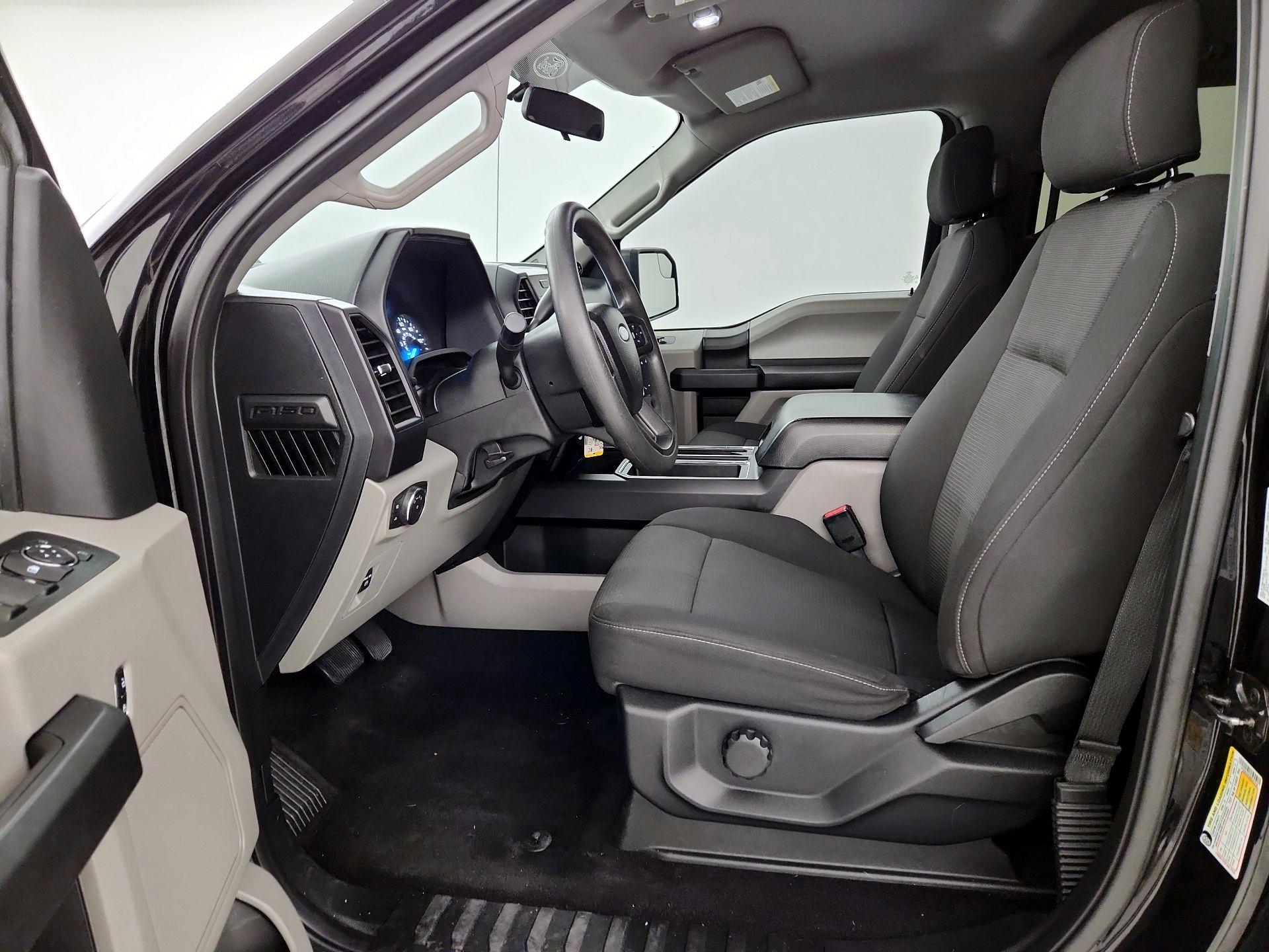 Thumbnail: 2017 Ford F-150 - 11