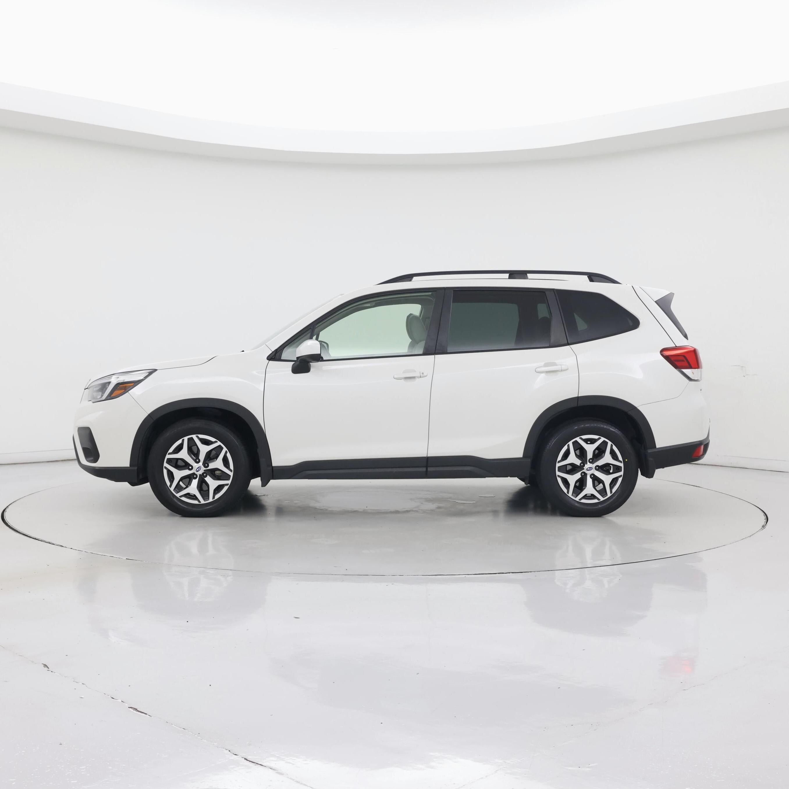 Thumbnail: 2021 Subaru Forester - 3