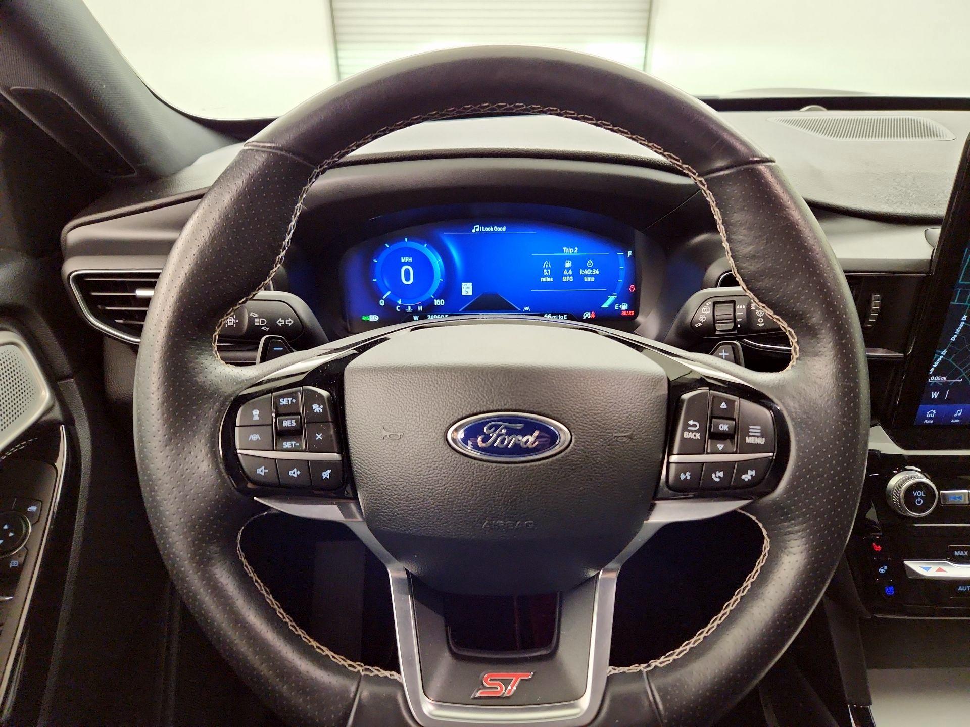 Thumbnail: 2022 Ford Explorer - 10